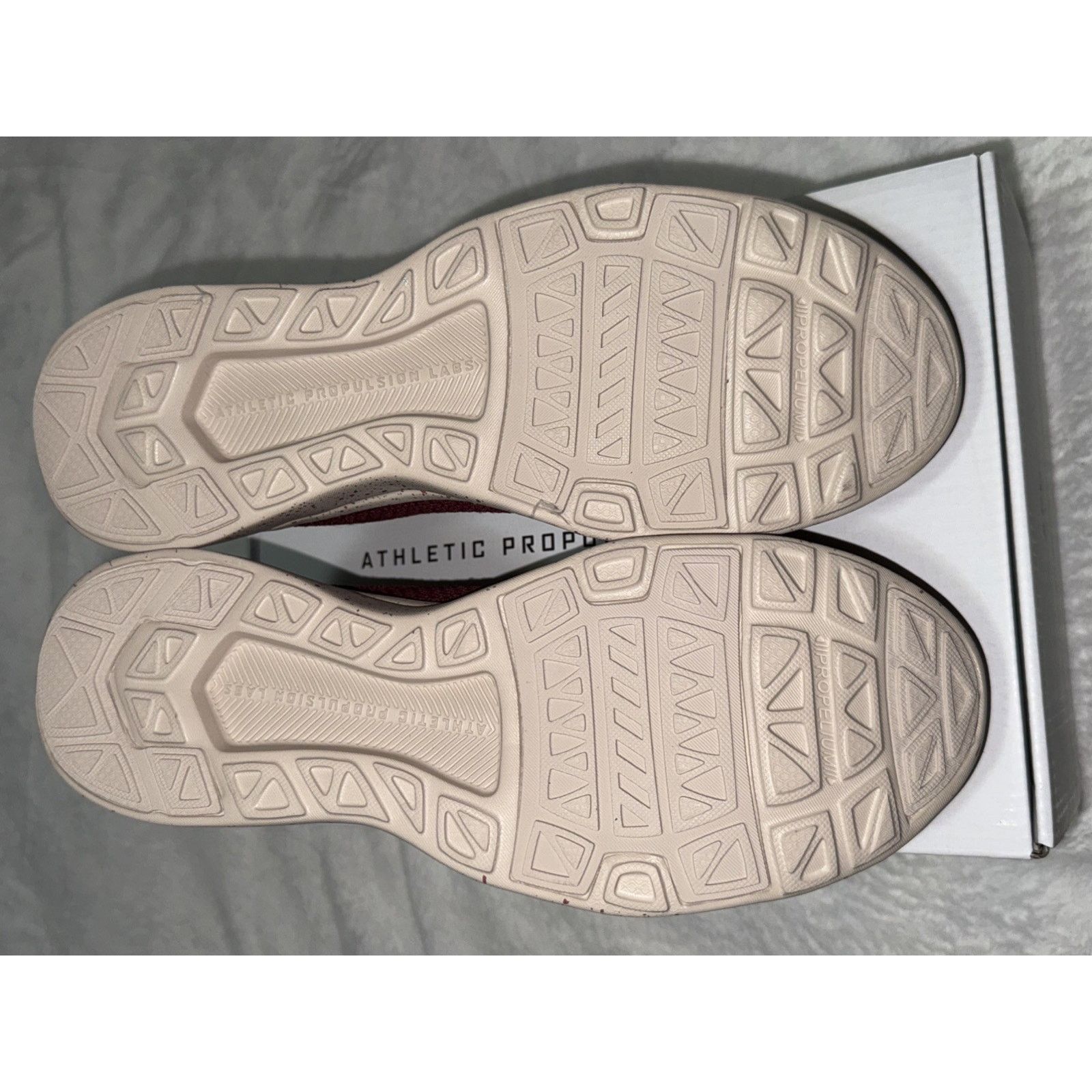 APL APL Mens TechLoom Tracer Burgundy Beach Speckle Size 9.5 M Size US 9.5 / EU 42-43 - 7 Thumbnail
