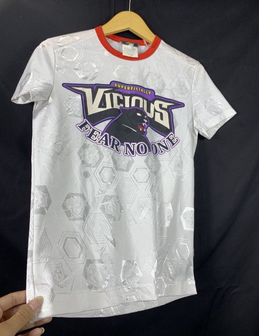Versace Vintage Versace Jeans Fear No one Monogram Size US S / EU 44-46 / 1 - 4 Thumbnail