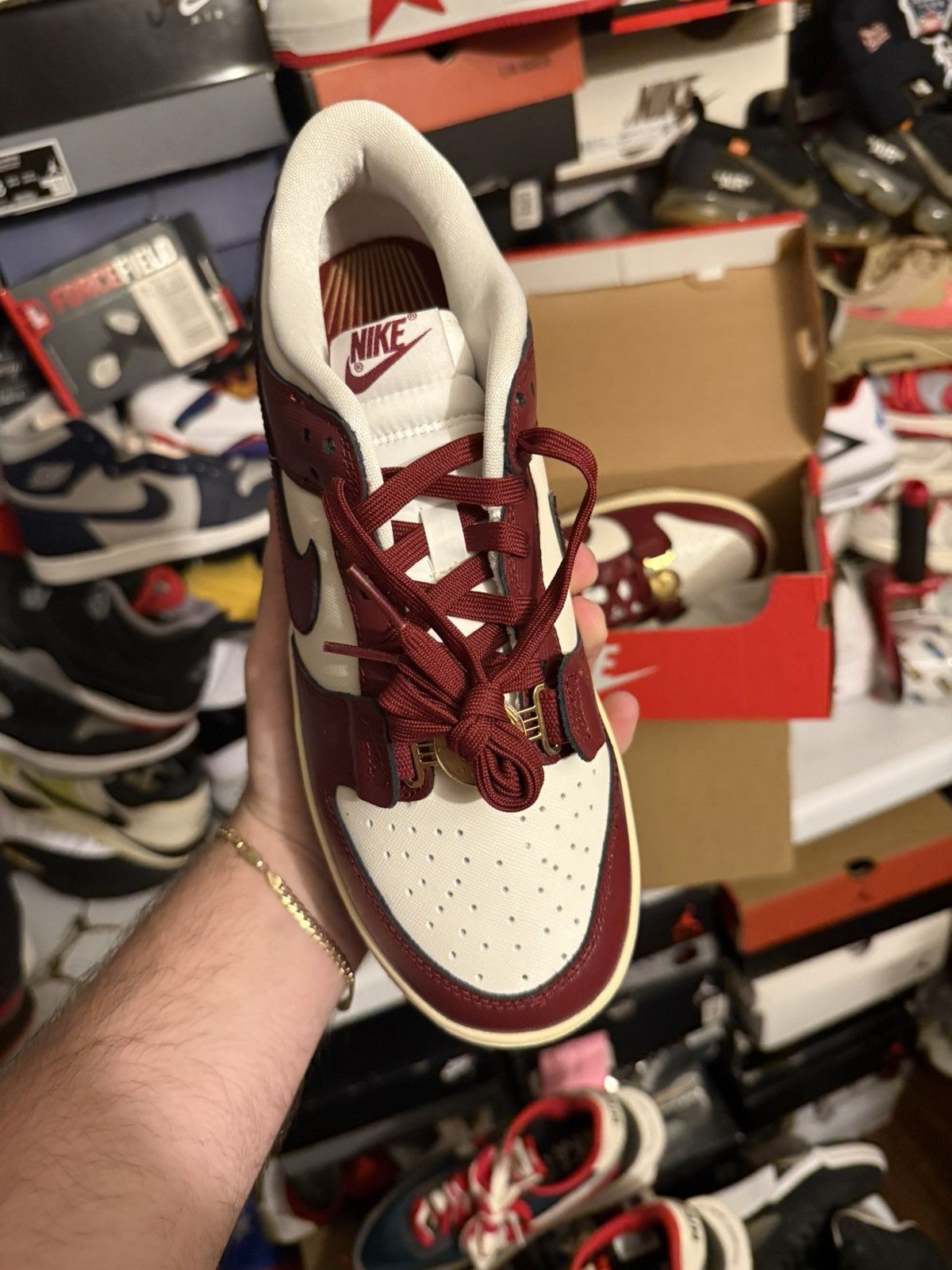 Nike Nike dunk low sisterhood team red size 8m/9.5w Size US 8 / EU 41 - 2 Thumbnail