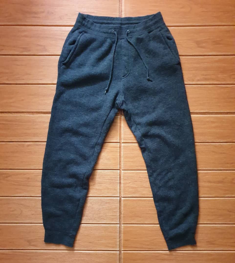 Uniqlo Uniqlo blue sweat pant Size US 31 - 1 Thumbnail