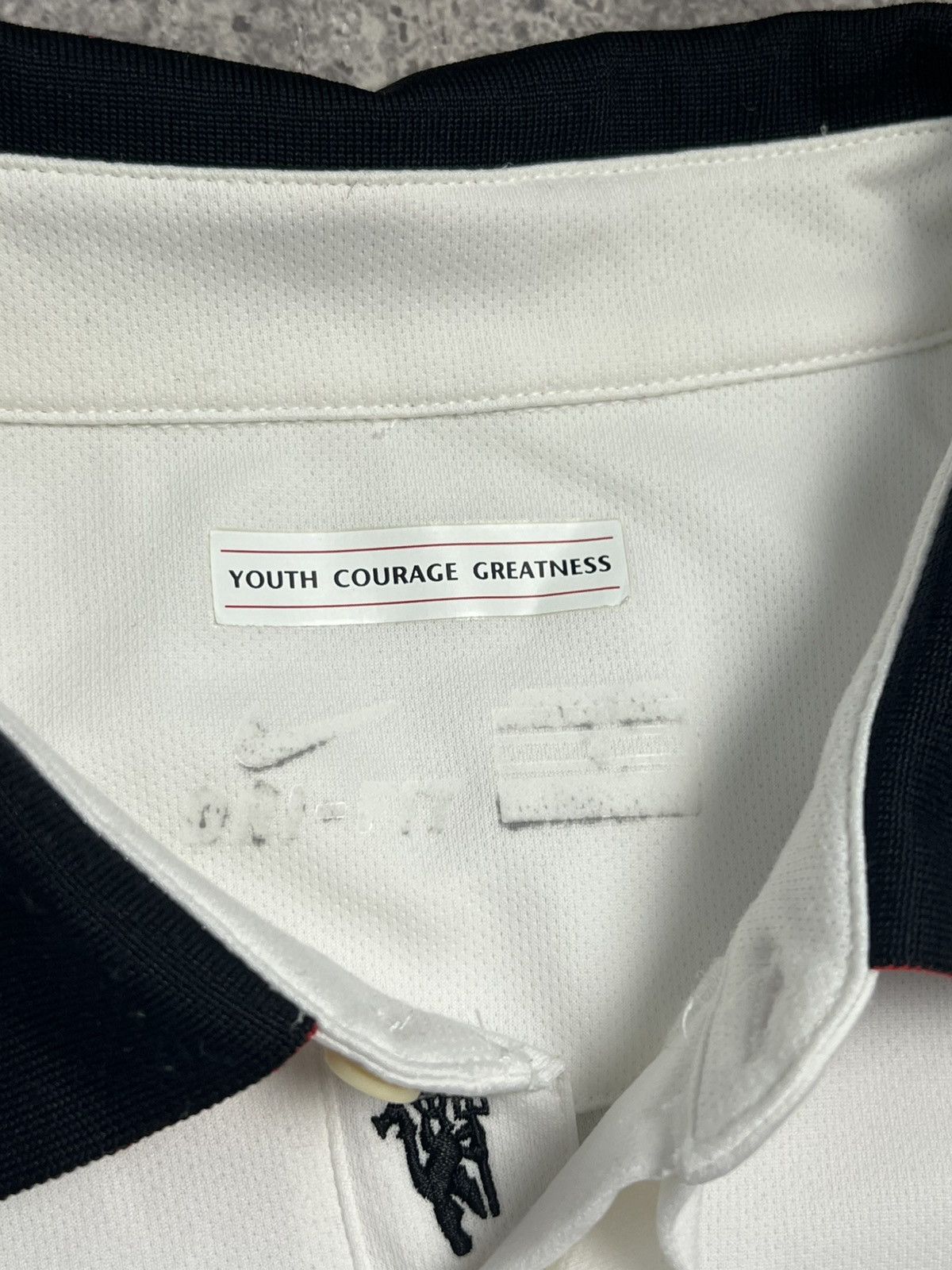 Nike Manchester United Nike 2014/15 Y2k Streetwear Football Shirt Size US L / EU 52-54 / 3 - 6 Thumbnail