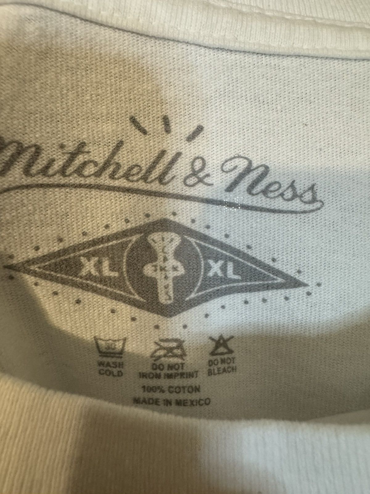 Mitchell & Ness × Travis Scott Travis Scott Tee Size US XL / EU 56 / 4 - 3 Thumbnail