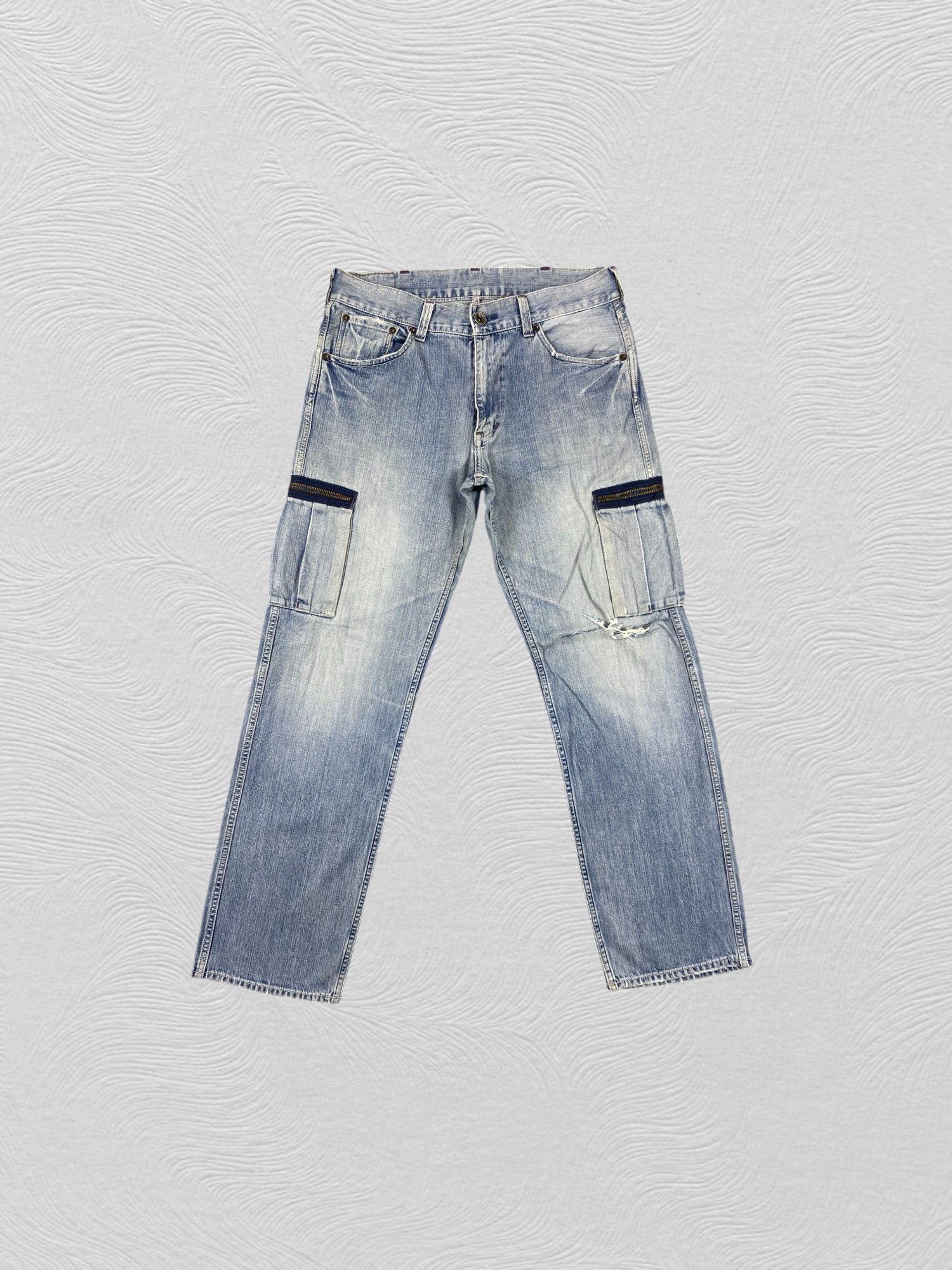 Levi's Distressed Vintage Levi's 503 Cargo Jeans 35x32 Denim-JN3463 Size US 35 - 1 Thumbnail