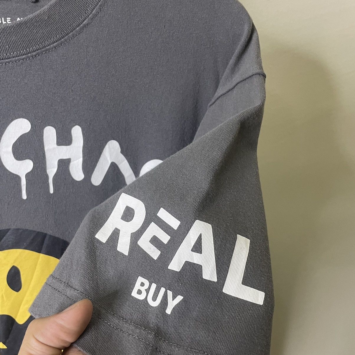 Uniqlo Uniqlo x Trouble Andrew Art & Chaos Skater T Shirt Size US L / EU 52-54 / 3 - 4 Thumbnail
