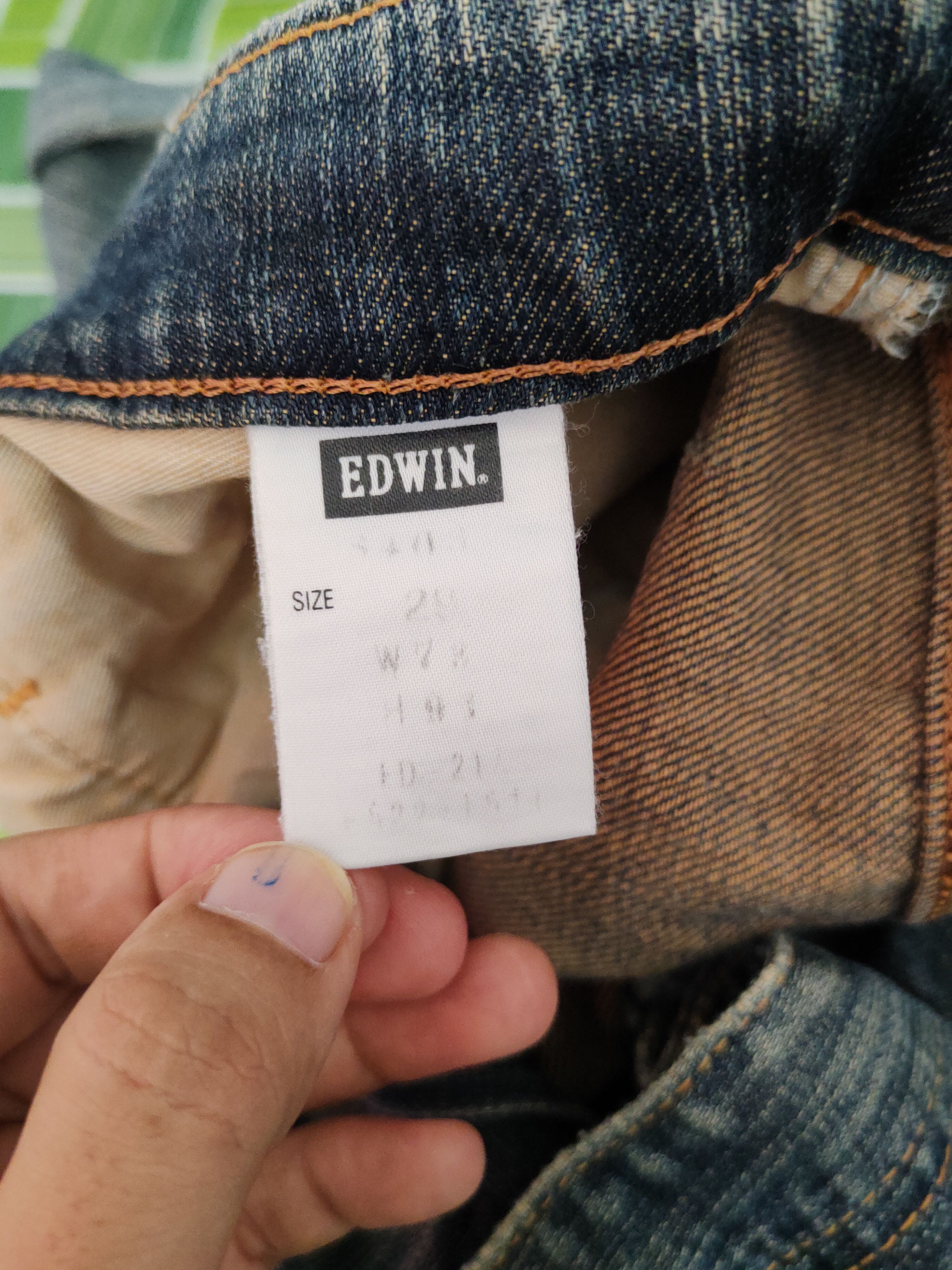 Edwin vintage Edwin Dark Blue Faded distressed Denim #S1605 Size US 30 / EU 46 - 15 Thumbnail