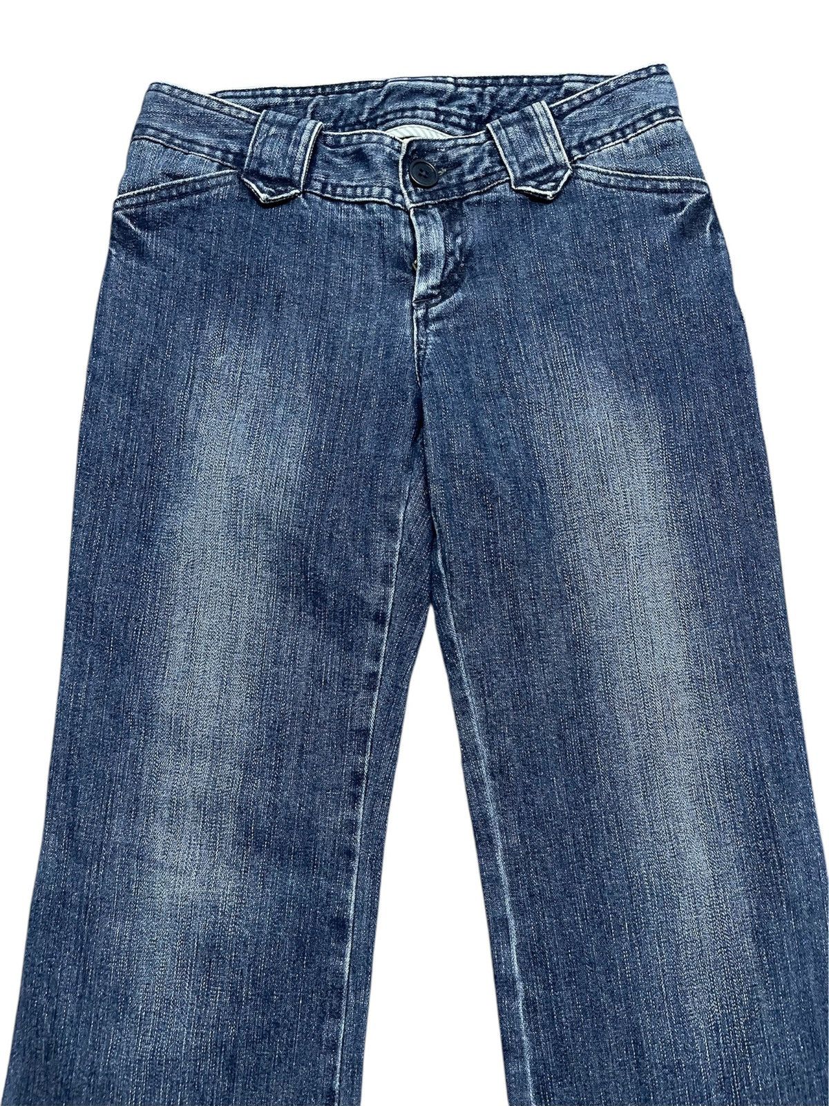 Gap Flare Gap Denim jeans Size US 30 / EU 46 - 2 Thumbnail