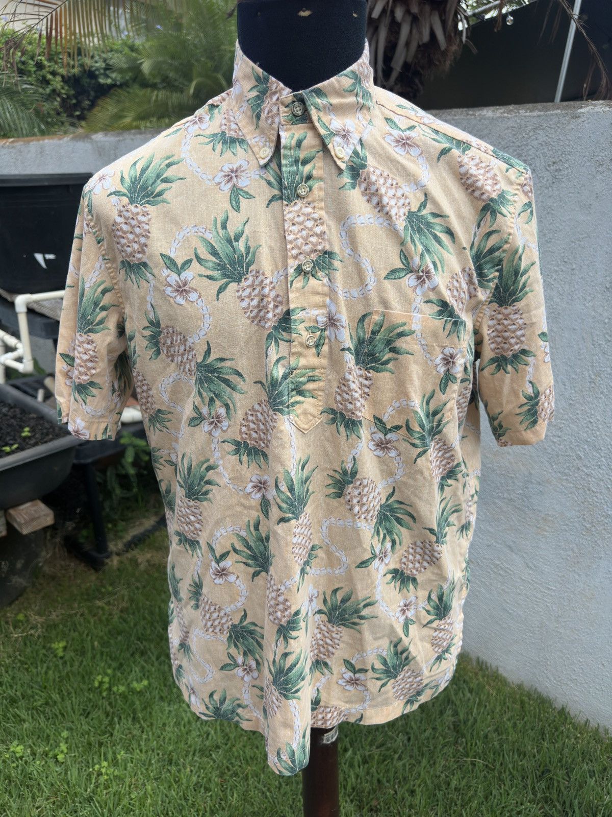 Reyn Spooner Reyn Spooner Classic Hawaiian Pineapple 3/4 Button Men's S Size US L / EU 52-54 / 3 - 1 Thumbnail