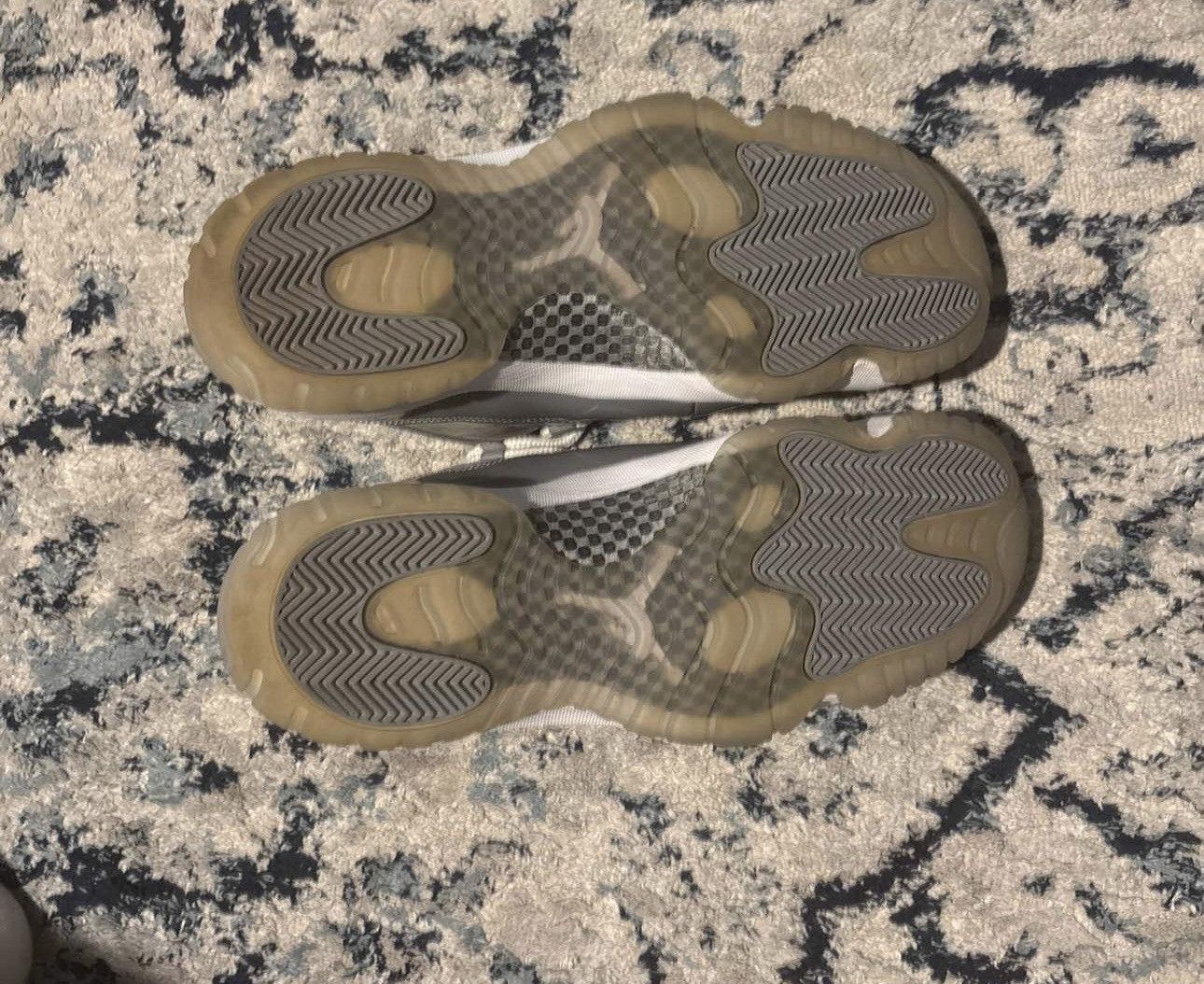 Jordan Brand Cool Grey 11 Low 2018 - size 12 Size US 12 / EU 45 - 6 Thumbnail