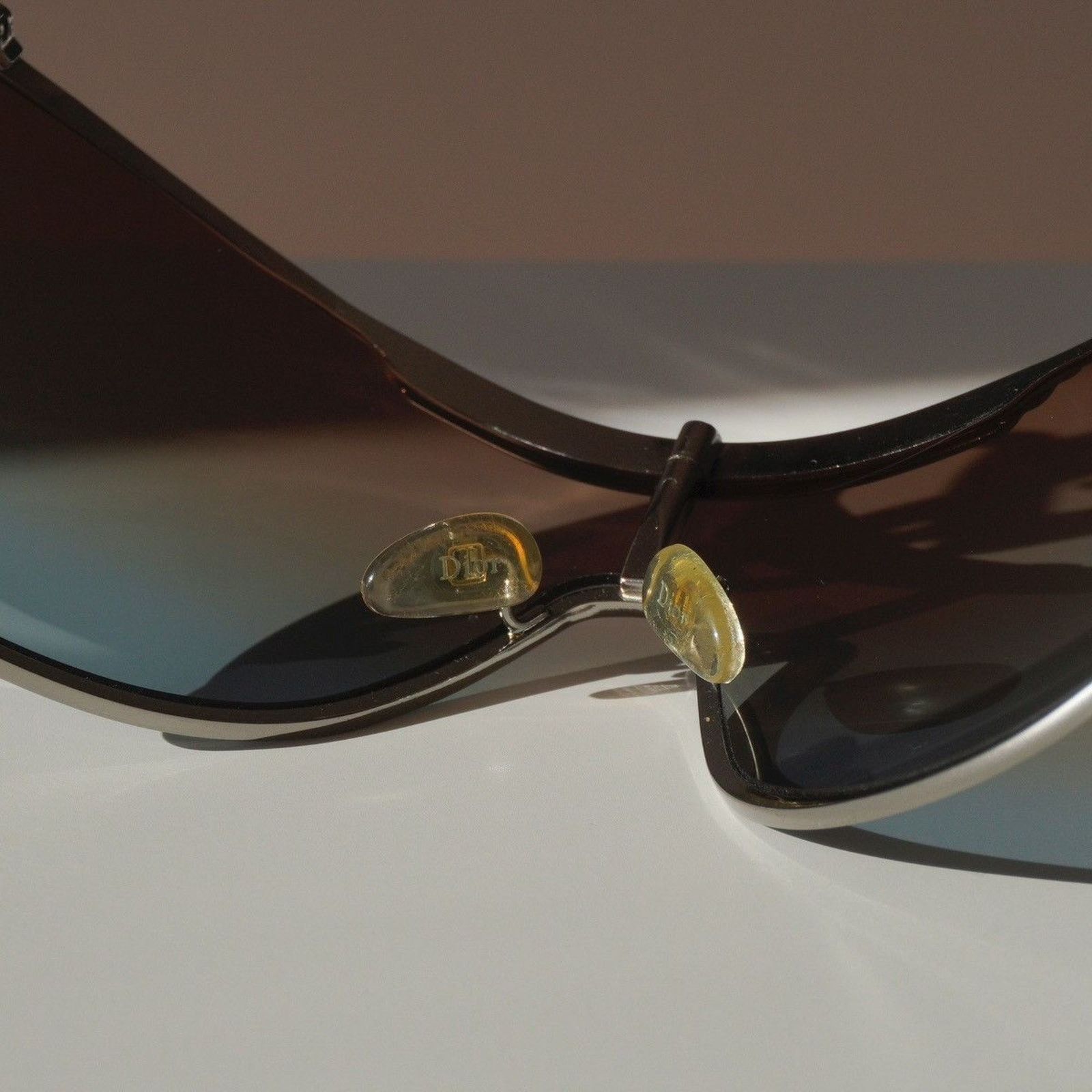 Dior Dior diori mask logo 90’s vintage sunglasses Size ONE SIZE - 7 Thumbnail
