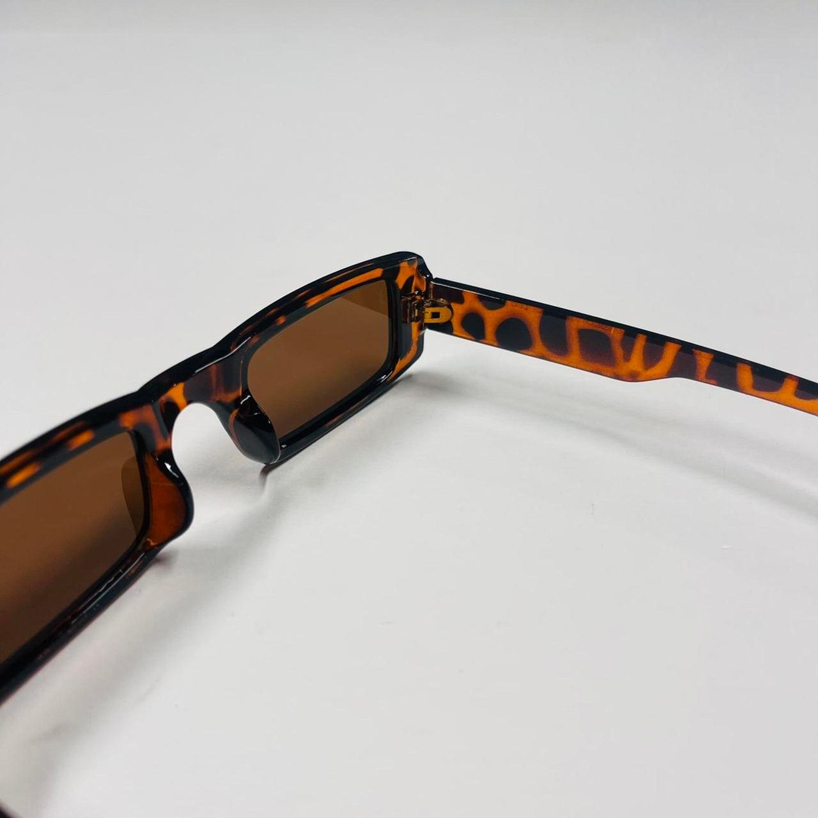 Vintage Y2k 2000s vintage style leopard print rectangular sunglasses Size ONE SIZE - 2 Thumbnail