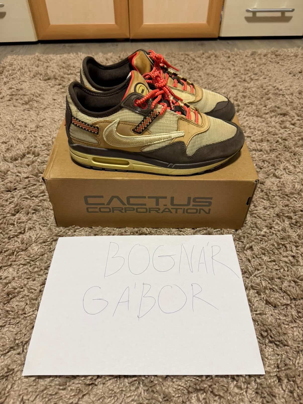 Nike × Travis Scott Nike x Cactus Jack, Air Max 1 Baroque Brown Size US 9 / EU 42 - 1 Thumbnail