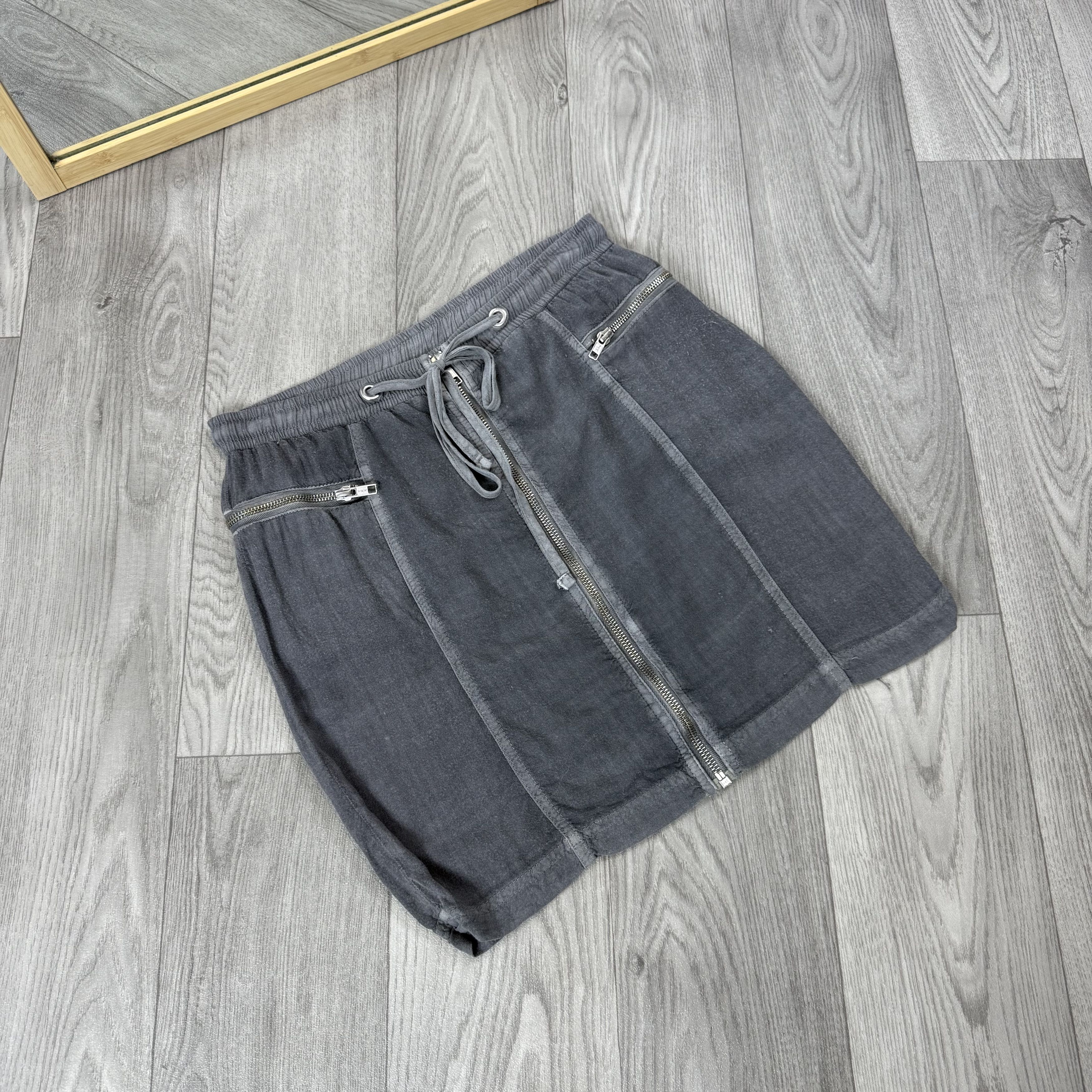 Vintage Vintage Grunge Avantgarde Y2K Grey Mini Skirt Size 26" / US 2 / IT 38 - 2 Thumbnail