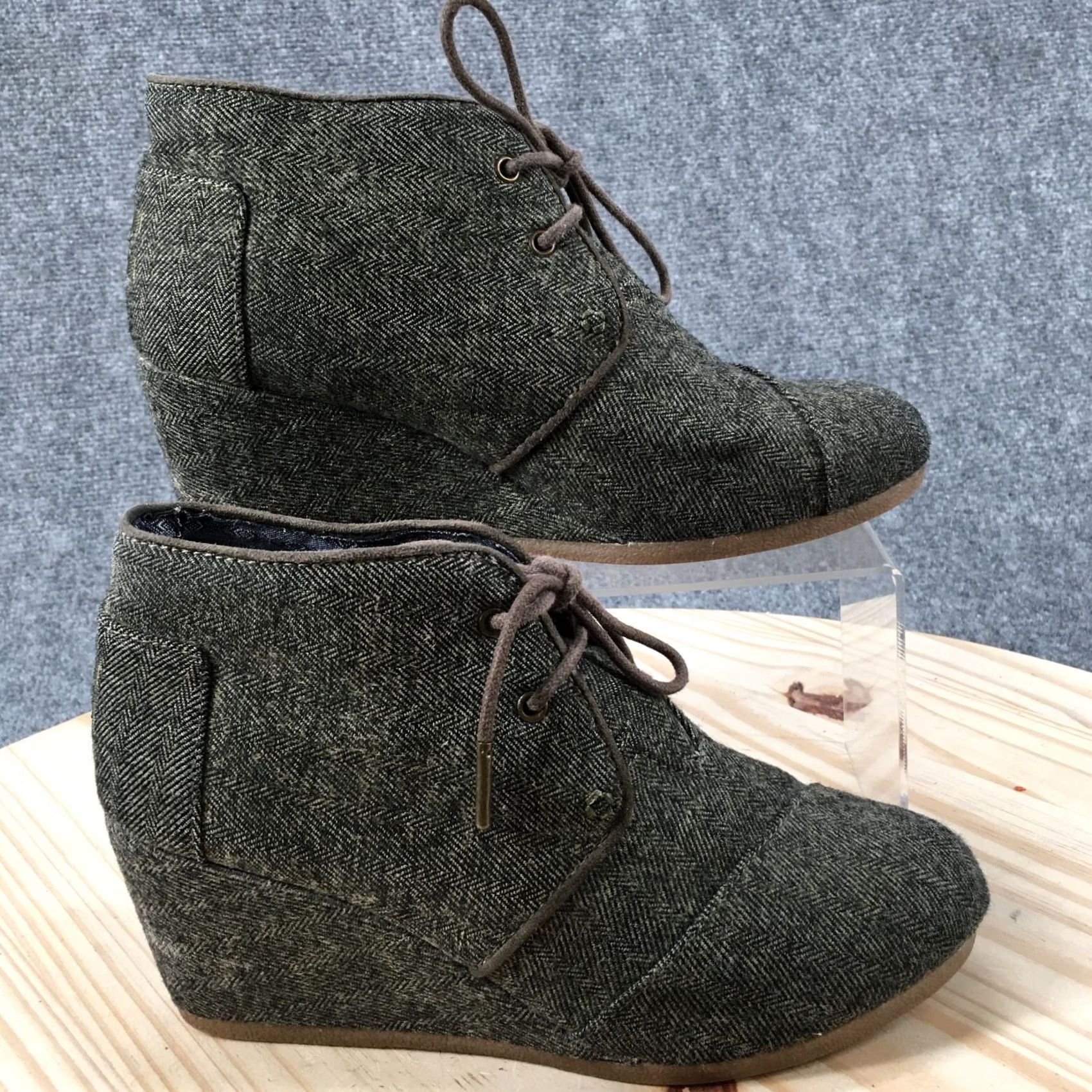 Toms TOMS Boots Womens 7 Casual Ankle Booties Wedge Comfort Gray Fabric Lace Up Shirt Womens" Size US 7 / IT 37 - 2 Thumbnail
