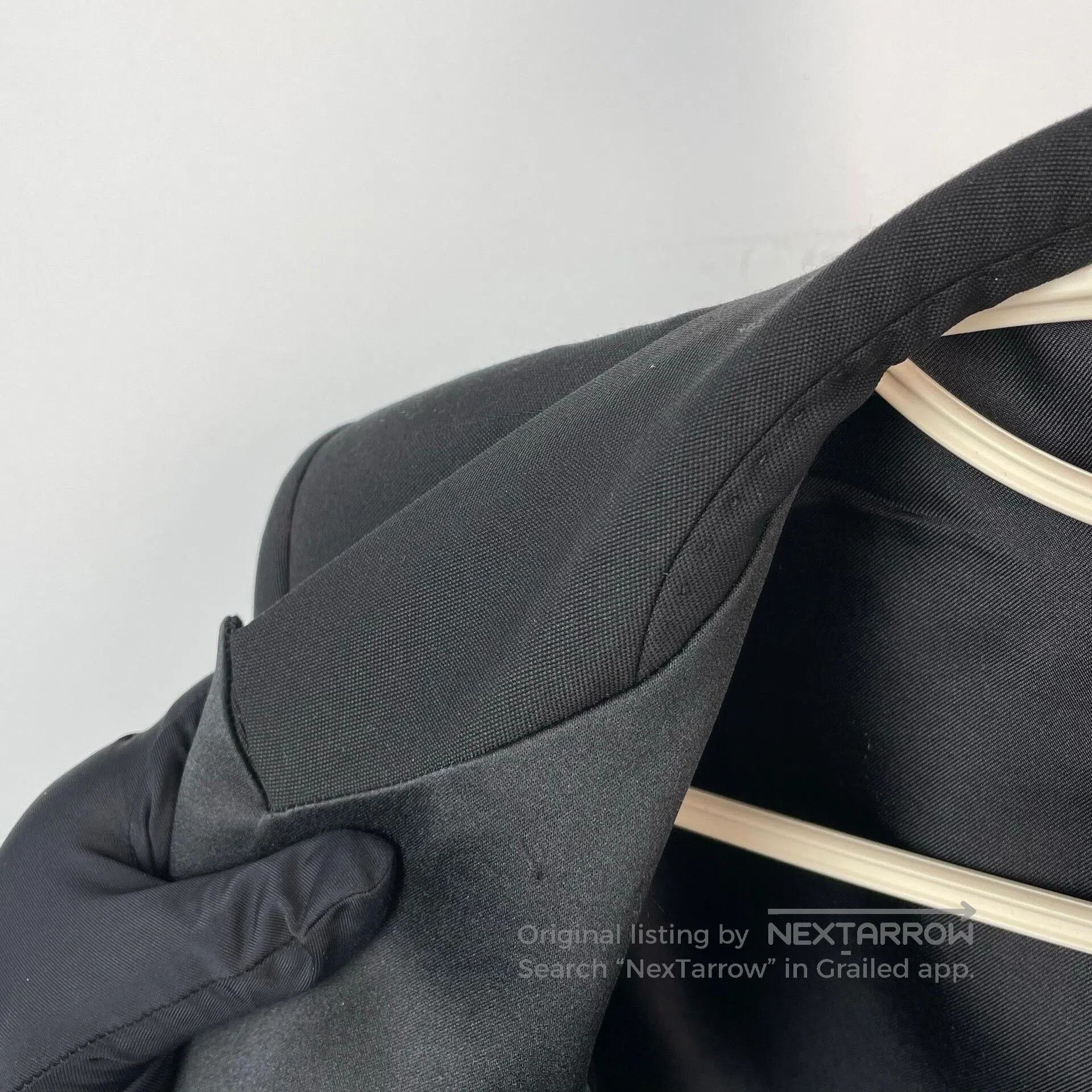 Saint Laurent Paris Saint Laurent Black Smoking Blazer Size 36. Size XS / US 0-2 / IT 36-38 - 4 Thumbnail