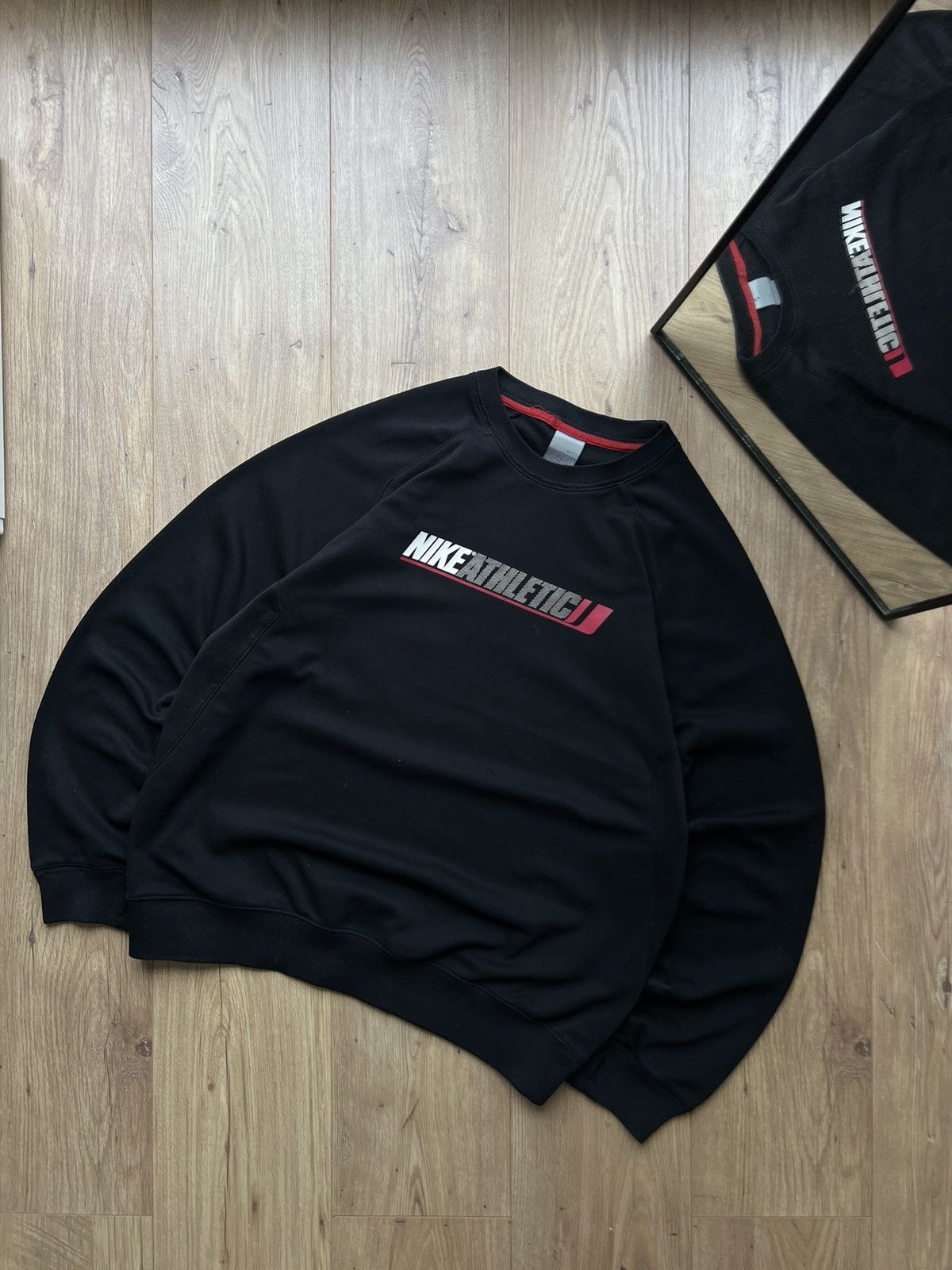 Nike 00’s NIKE ATHLETIC RARE CREWNECK Y2K Size US L / EU 52-54 / 3 - 1 Thumbnail