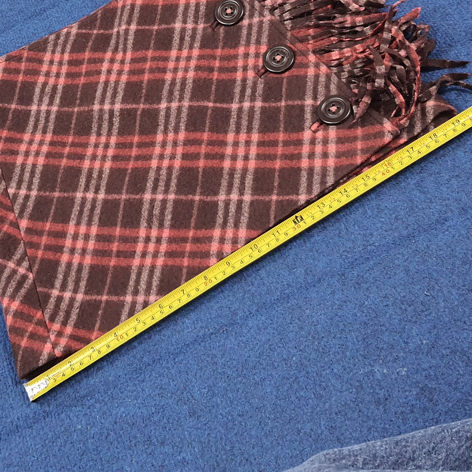 Burberry Vintage Burberry Blue Label Plaid Mini Skirt Fringe C297N28 Size 28" / US 6 / IT 42 - 10 Thumbnail