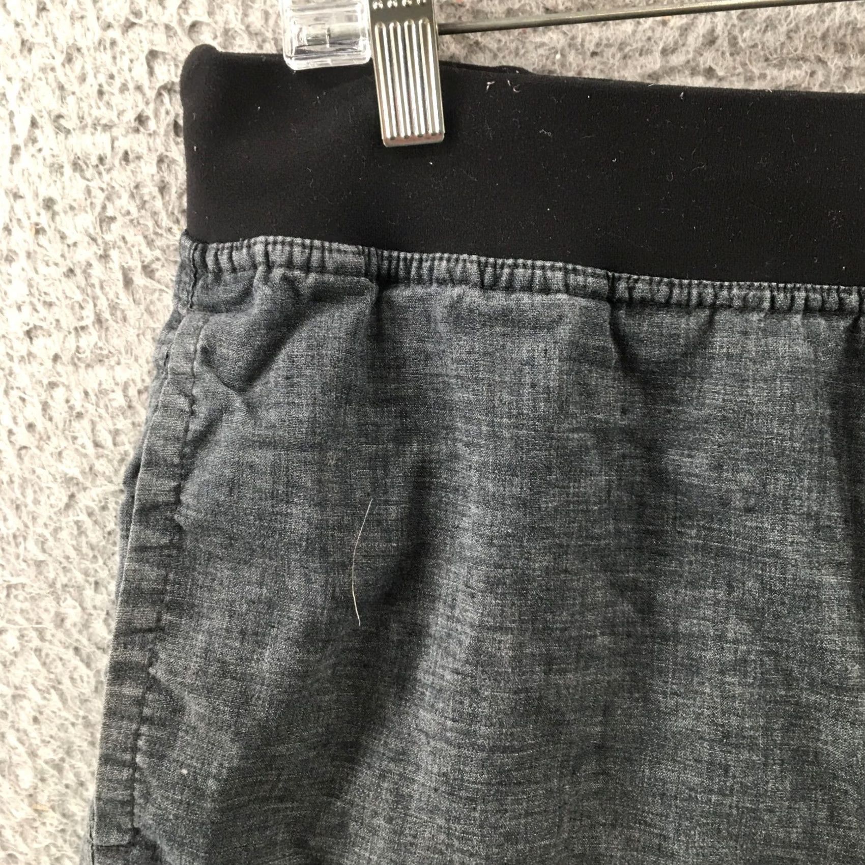 Prana Prana Chino Shorts Mens S Gray Mid Rise Flat Front Pull On Pocket 31x10 Shorts Size US 29 - 4 Thumbnail