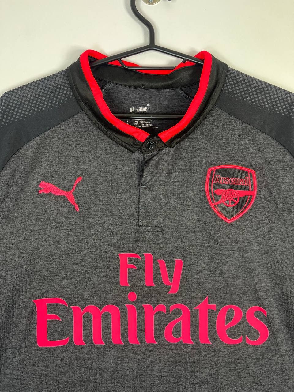 Puma Arsenal 2017 2018 Away Football Shirt Puma Mens Size M Size US M / EU 48-50 / 2 - 2 Thumbnail