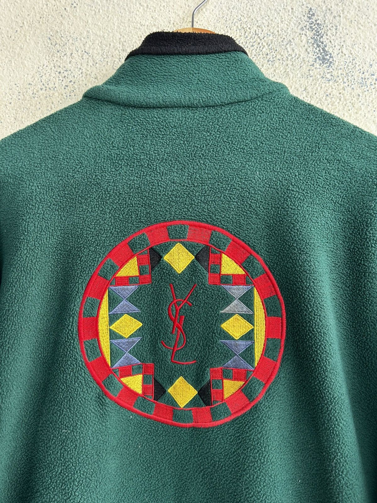 Yves Saint Laurent Vintage YSL Multicolour Big Logo Fleece Size US L / EU 52-54 / 3 - 4 Thumbnail