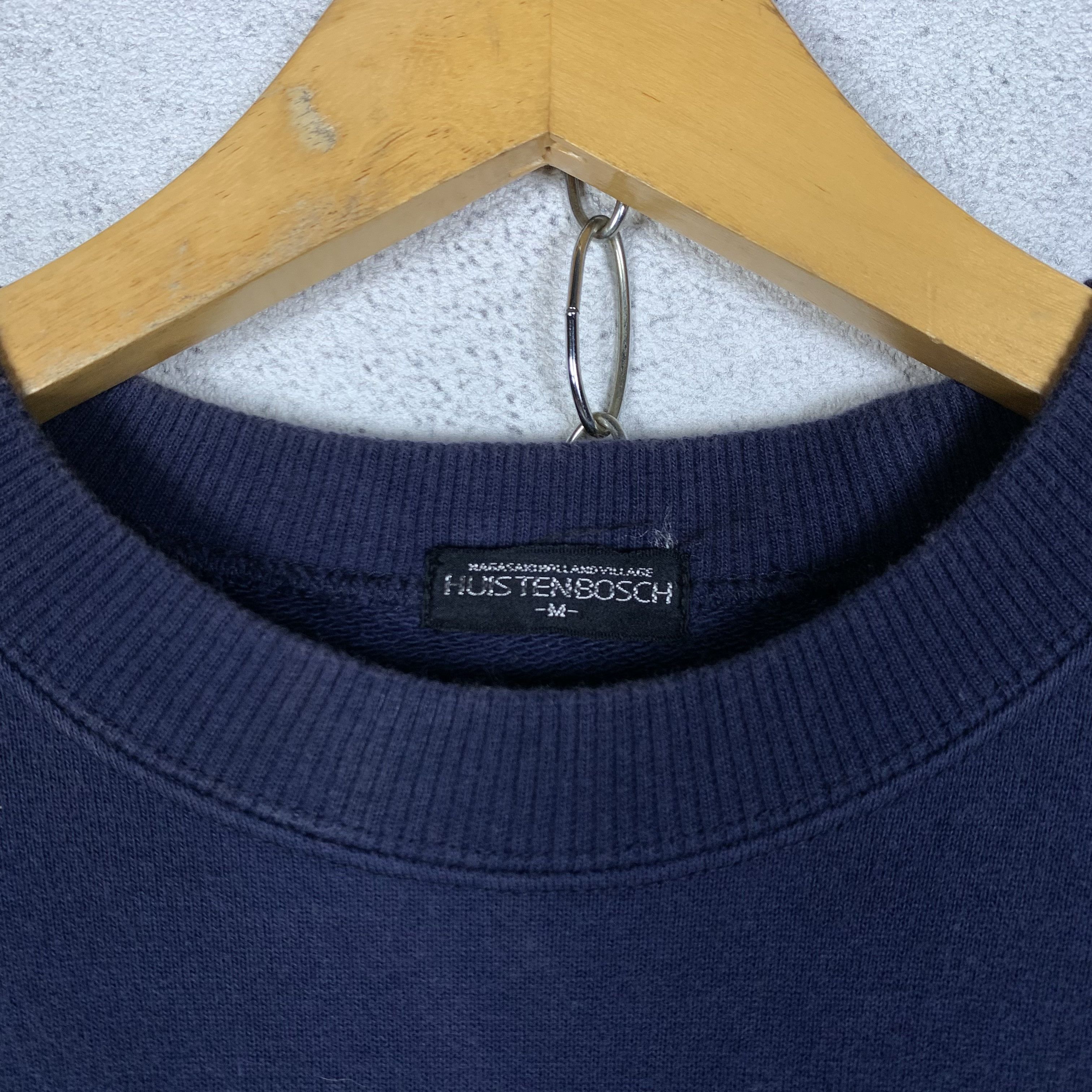 Vintage Vintage 90s Huis Ten Bosch Sweatshirt Crewneck Size US M / EU 48-50 / 2 - 3 Thumbnail