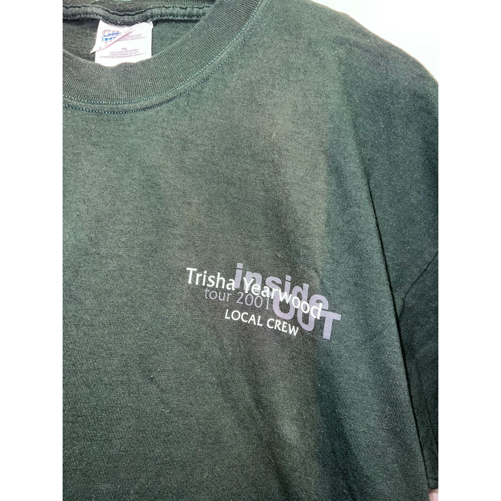 Gildan Vintage Trisha Yearwood Shirt Inside Out Local Crew Tee XL Size US XL / EU 56 / 4 - 2 Thumbnail