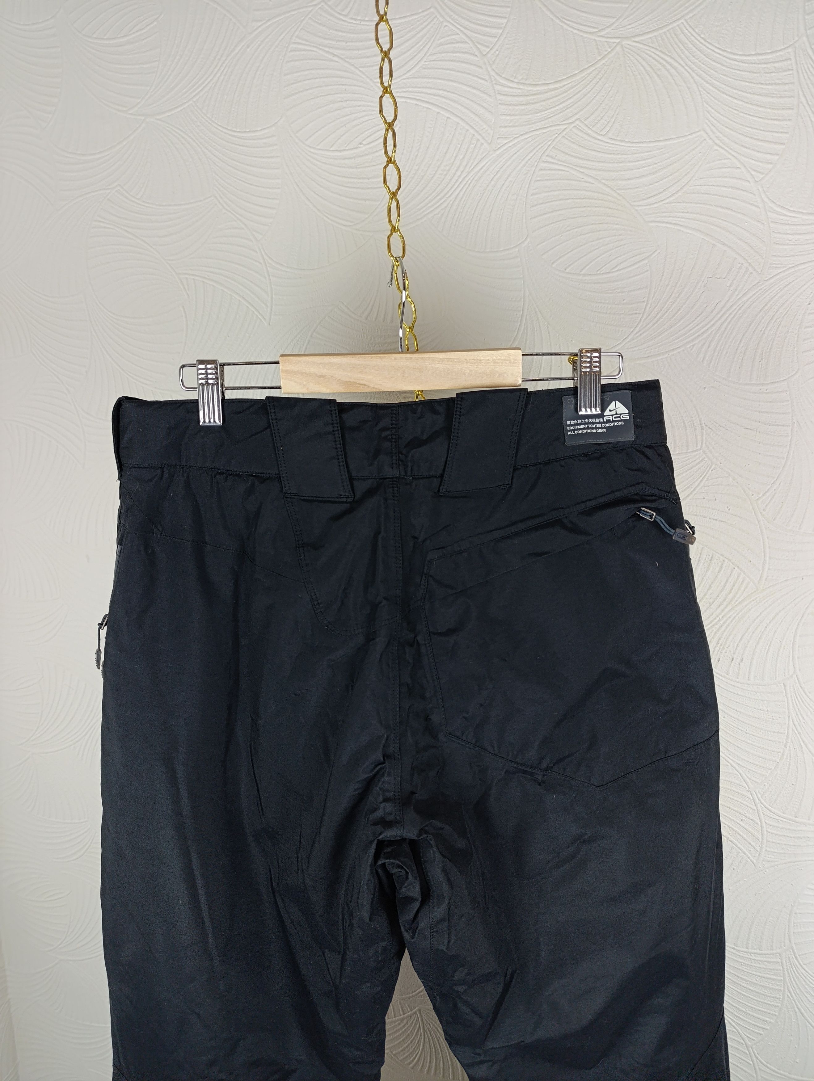 Nike ACG NIKE ACG 3 OUTER LAYER STORM-FIT VINTAGE MENS SKI PANTS Size US 32 / EU 48 - 12 Thumbnail