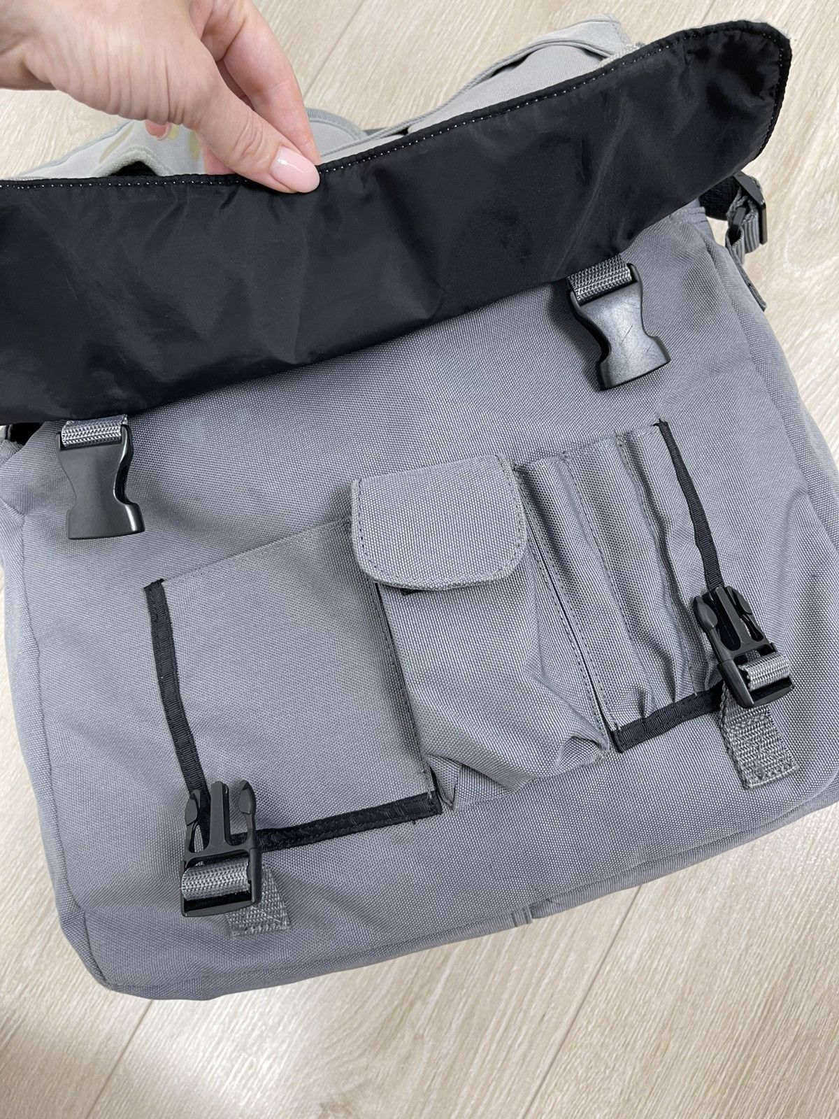 Nike × Vintage Y2k Vintage Nike Messenger Bag Drill Streetwear Size ONE SIZE - 5 Thumbnail