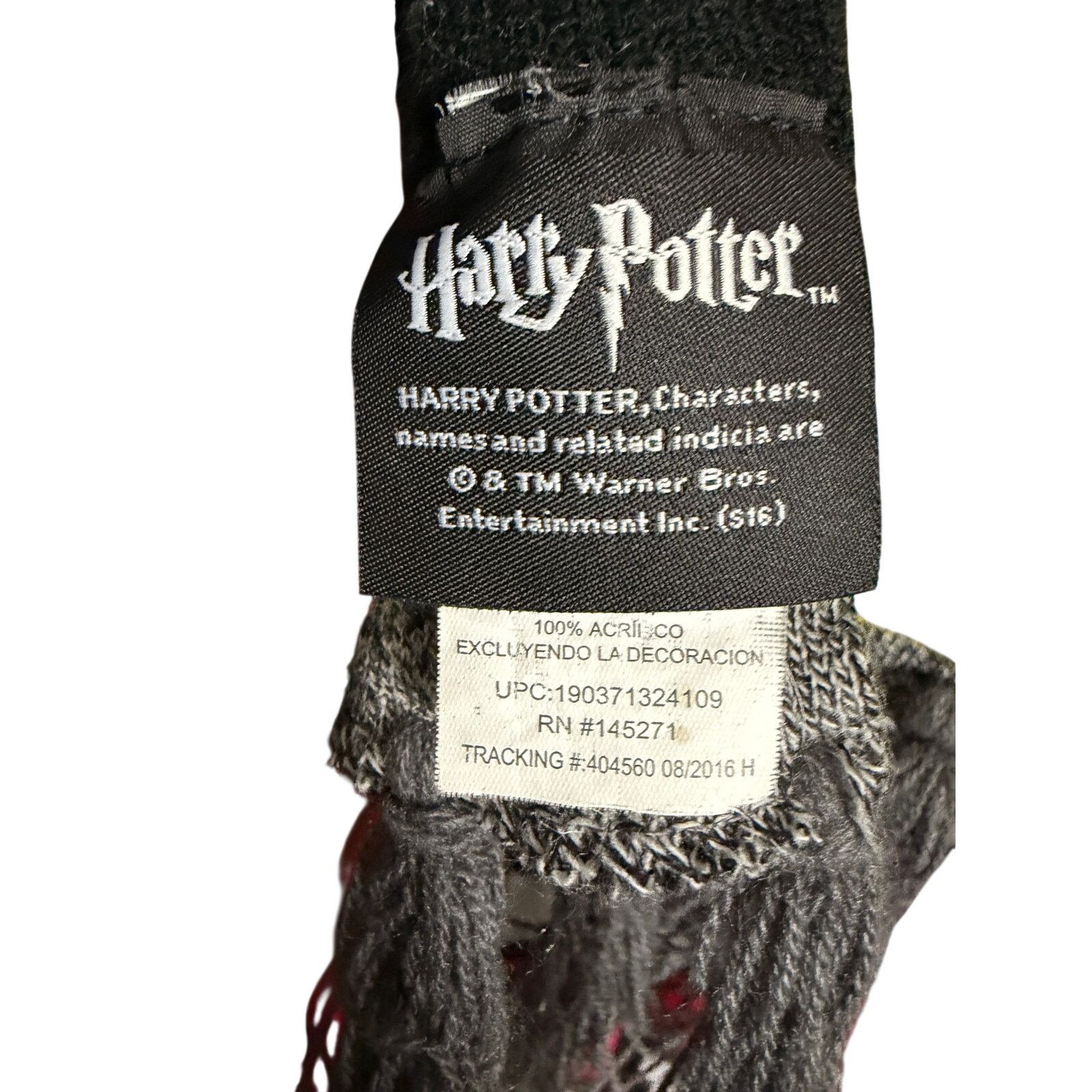 Warner Bros Harry Potter Gryffindor Spell Out Crest Acrylic Scarf Size ONE SIZE - 5 Thumbnail