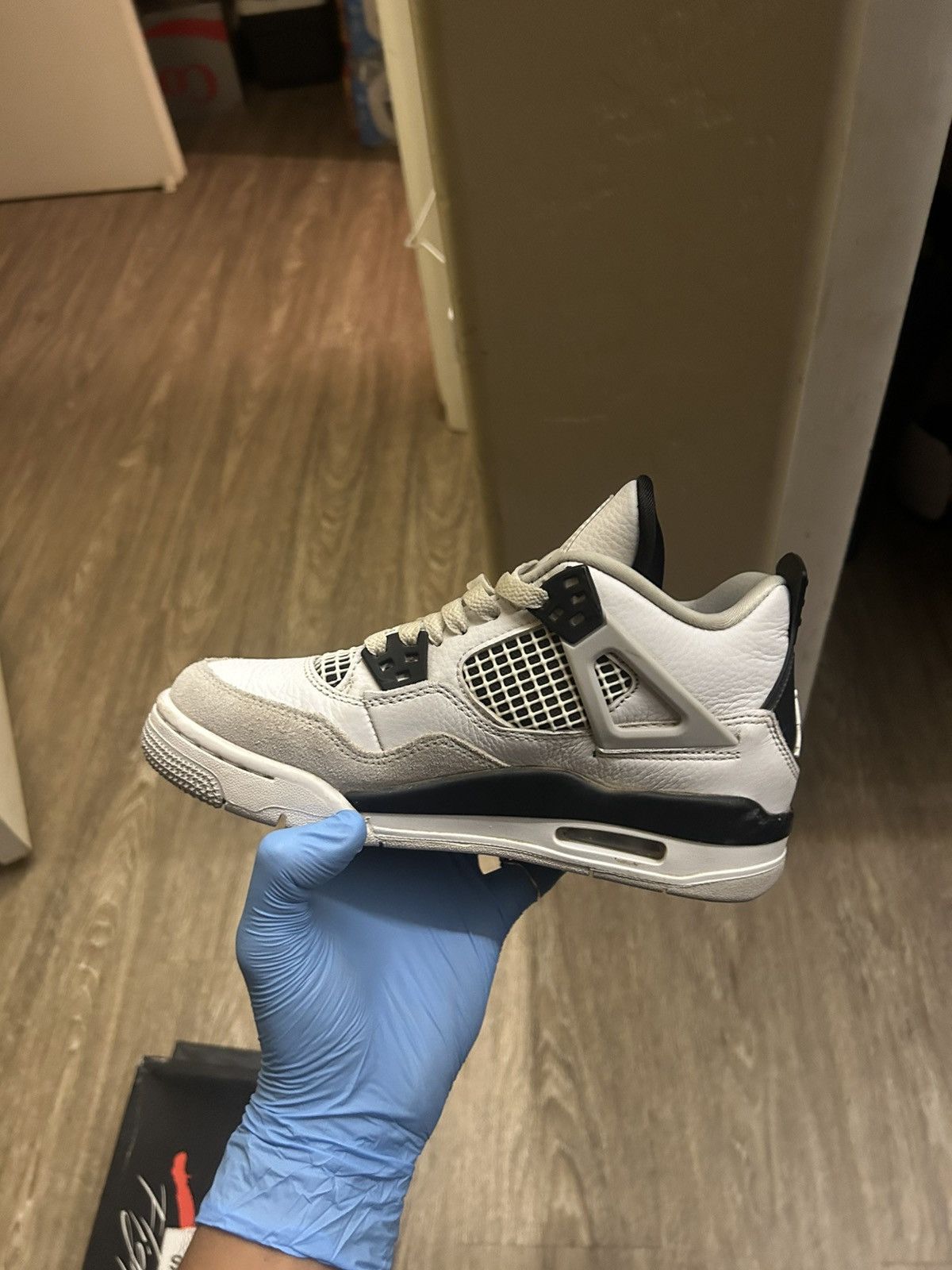 Jordan Brand Jordan 4 military black Size US 5 / EU 37 - 1 Thumbnail