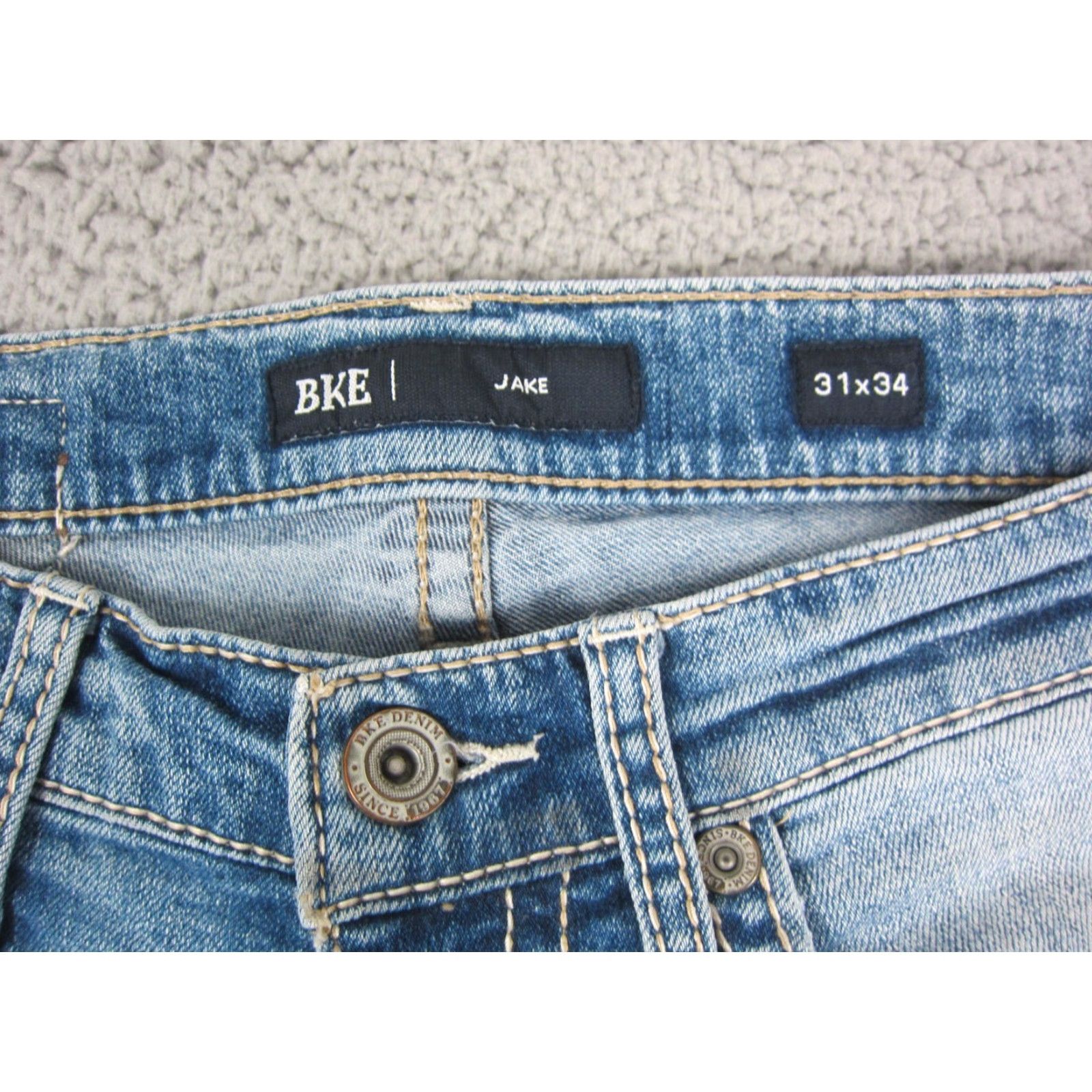 Vintage Buckle BKE Jeans Mens 31 x 34 Blue Denim Jake Straight Distress Stitch Pocket 5-Pocket Design Regular Rise Mid Vintage: No Mens Jeans Size US 31 - 3 Thumbnail