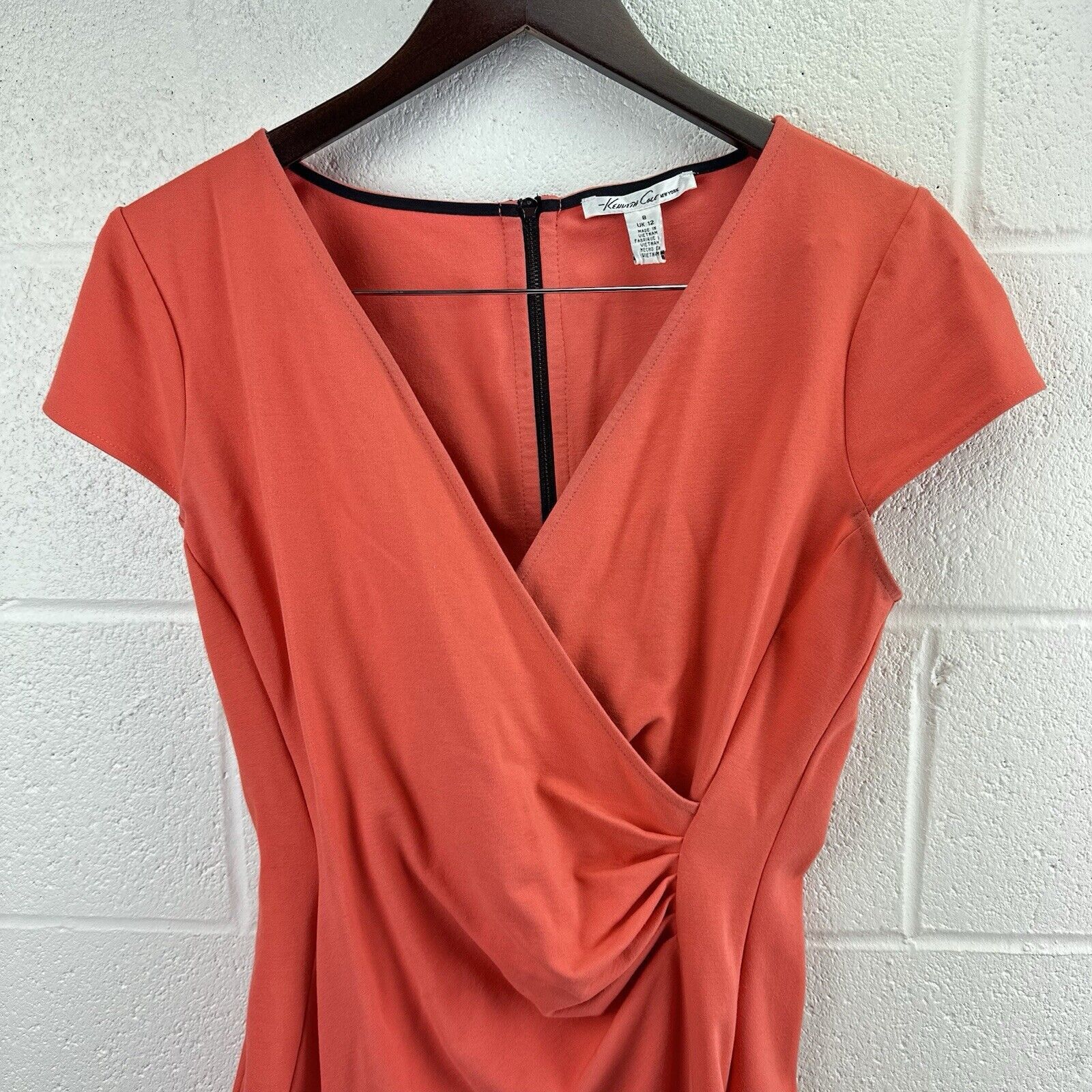 Kenneth Cole Kenneth Cole NY Stretch Exposed Zipper Cap Sleeve Dress Sz 8 Size M / US 6-8 / IT 42-44 - 2 Thumbnail