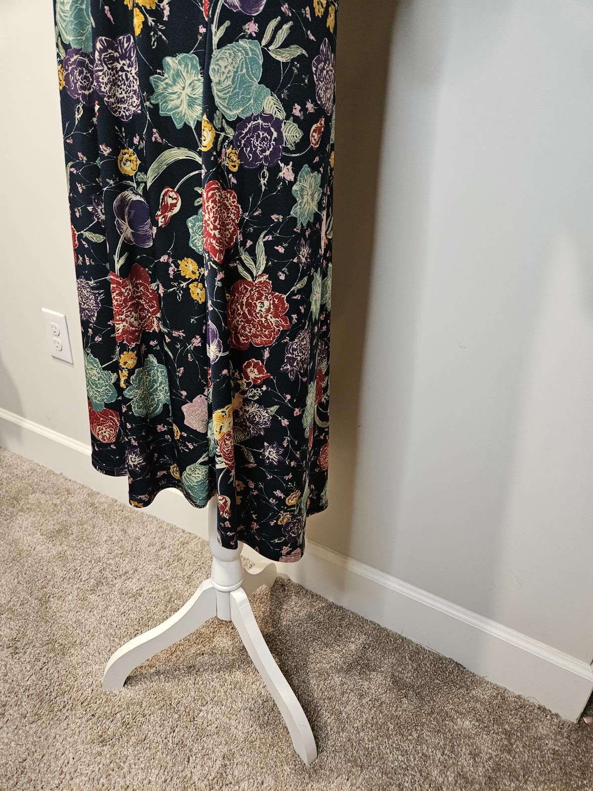 Designer Lularoe Floral Midi Dress for Women #194 Size S / US 4 / IT 40 - 6 Thumbnail