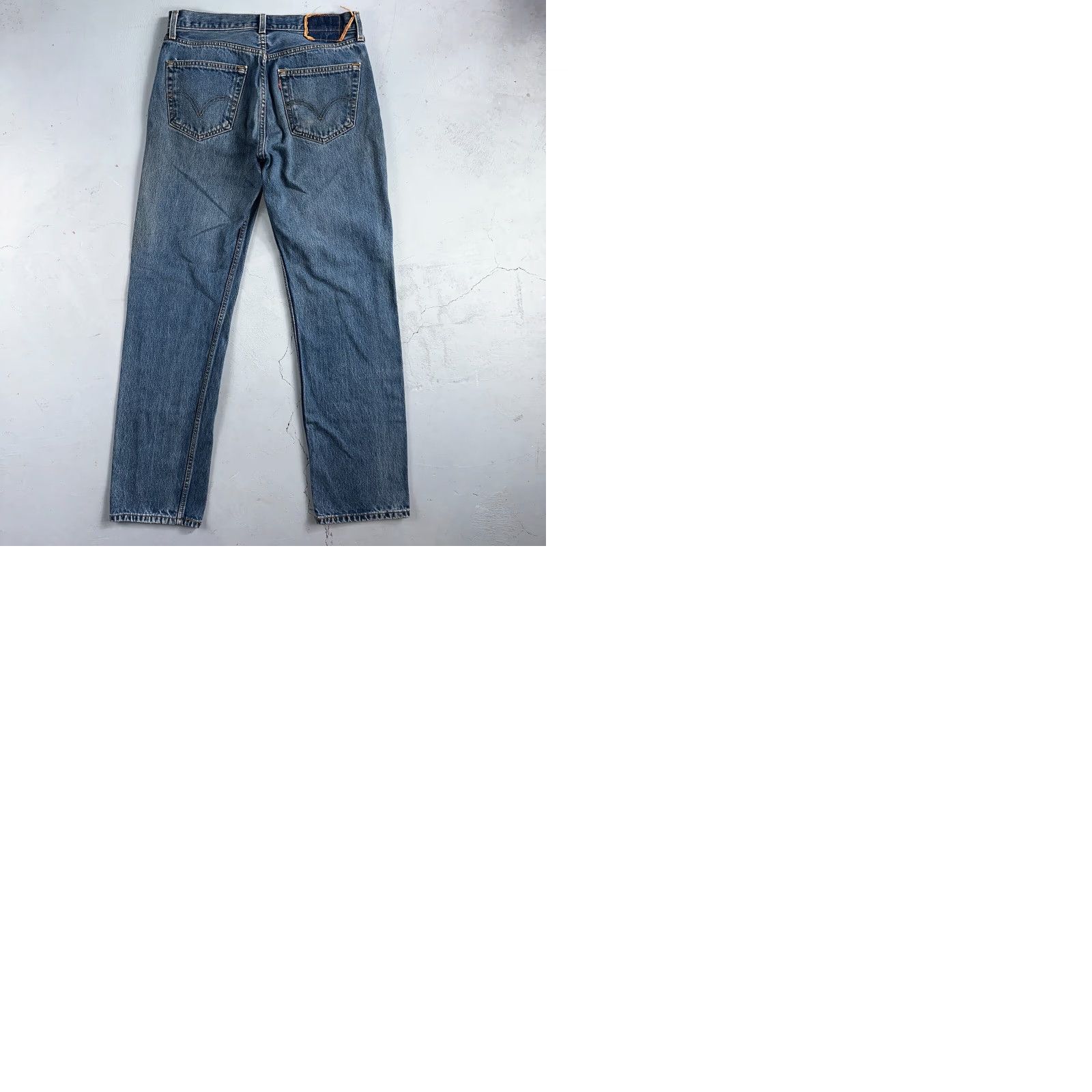 Levi's VINTAGE Levi's 501 Jeans Men 34x36 Blue 90s Straight Medium Wash 501 Series 90s Mens Jeans Size US 34 / EU 50 - 10 Thumbnail