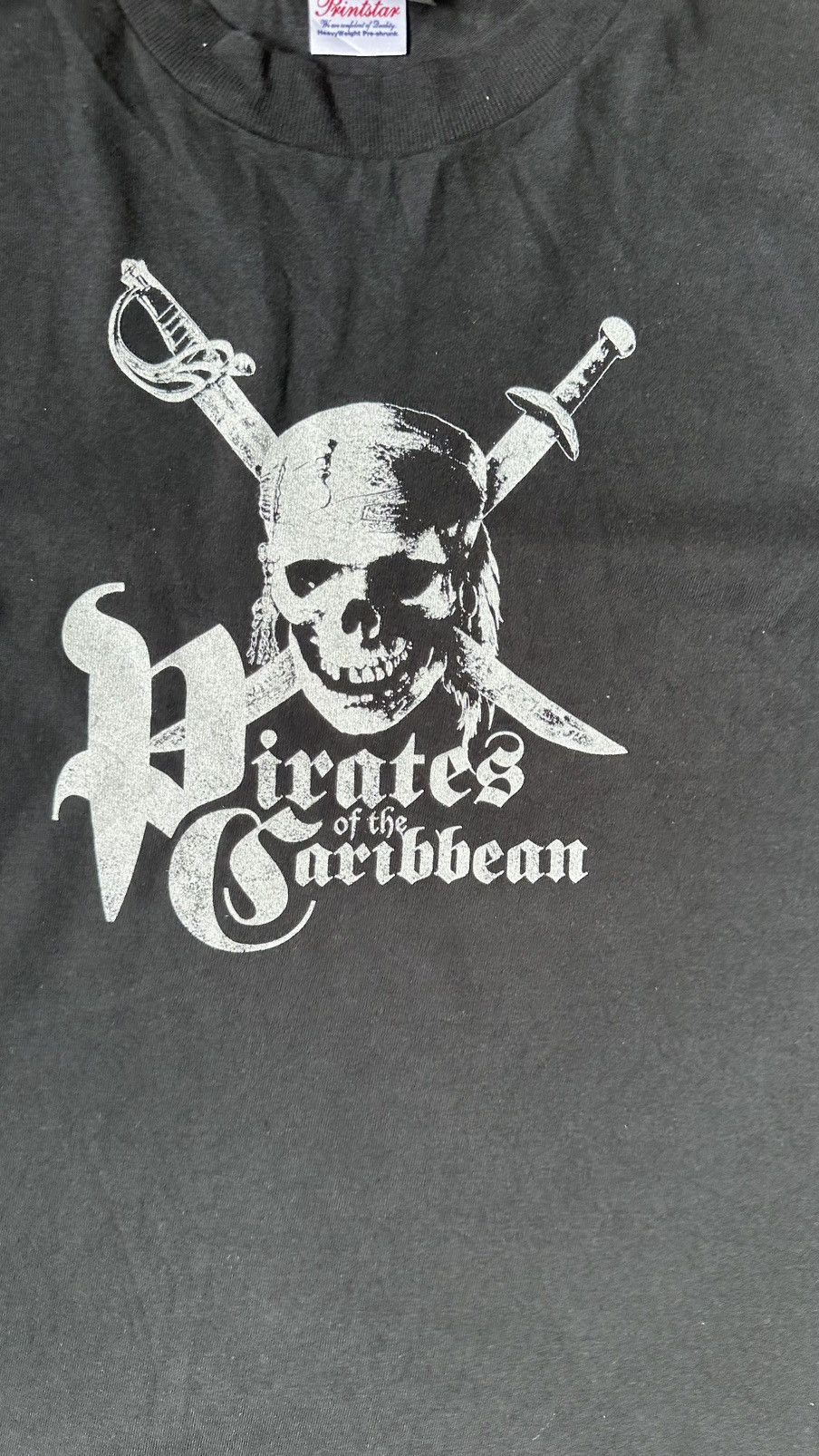 Disney VINTAGE PIRATES OF CARIBBEANS MOVIE TEE Size US M / EU 48-50 / 2 - 2 Thumbnail