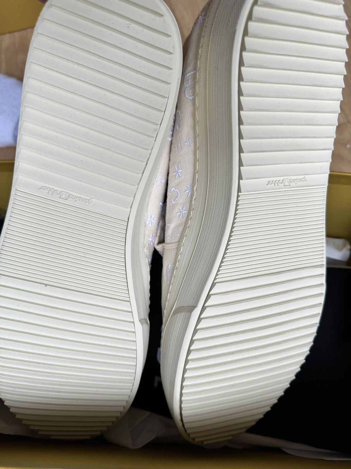 Rhude Rhude Slip On Sneaker Sz13 white/0377 Size US 13 / EU 46 - 5 Thumbnail
