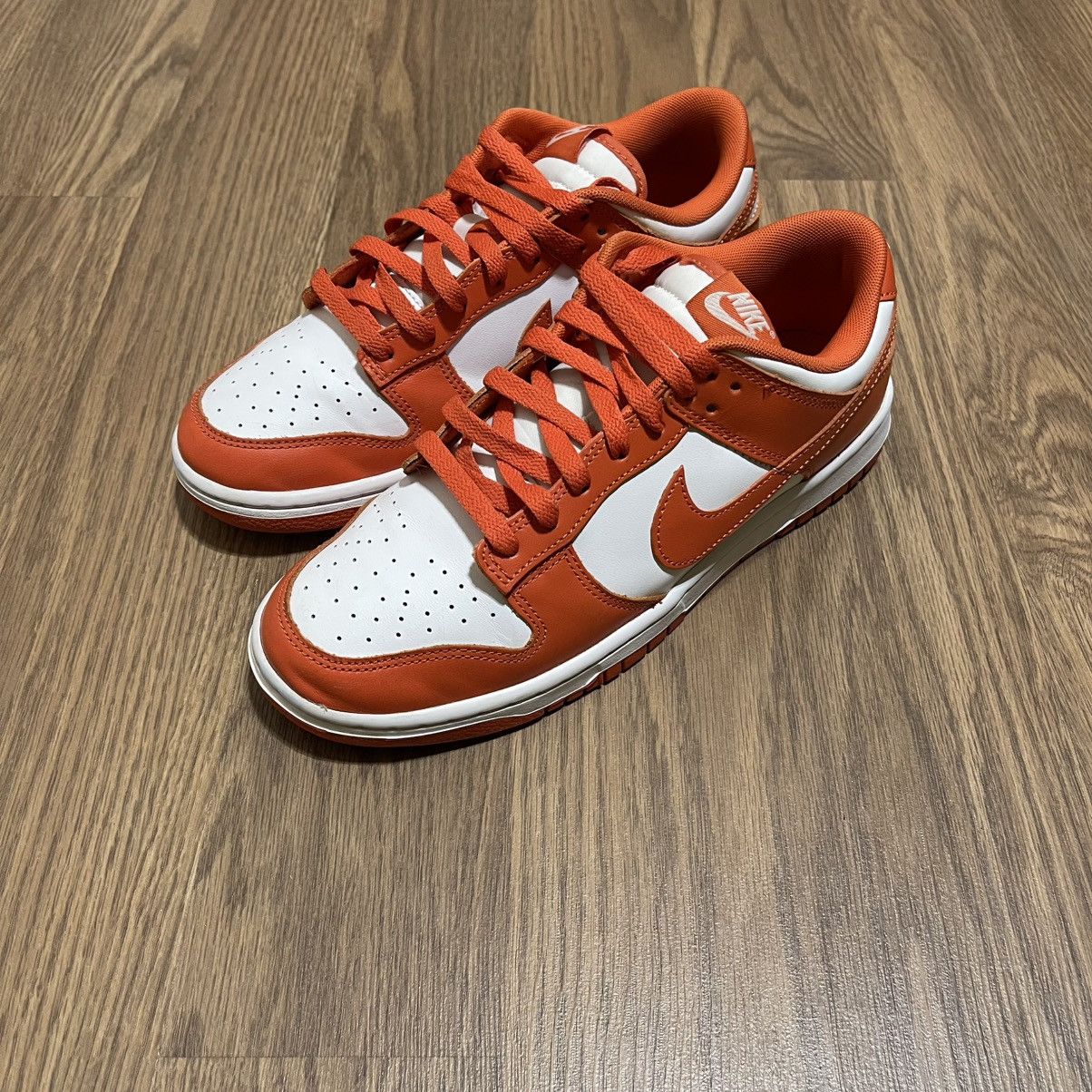 Nike Men’s Nike SB Dunk Low Cosmic Clay syracuse DV0833-114 Size US 9 / EU 42 - 3 Thumbnail