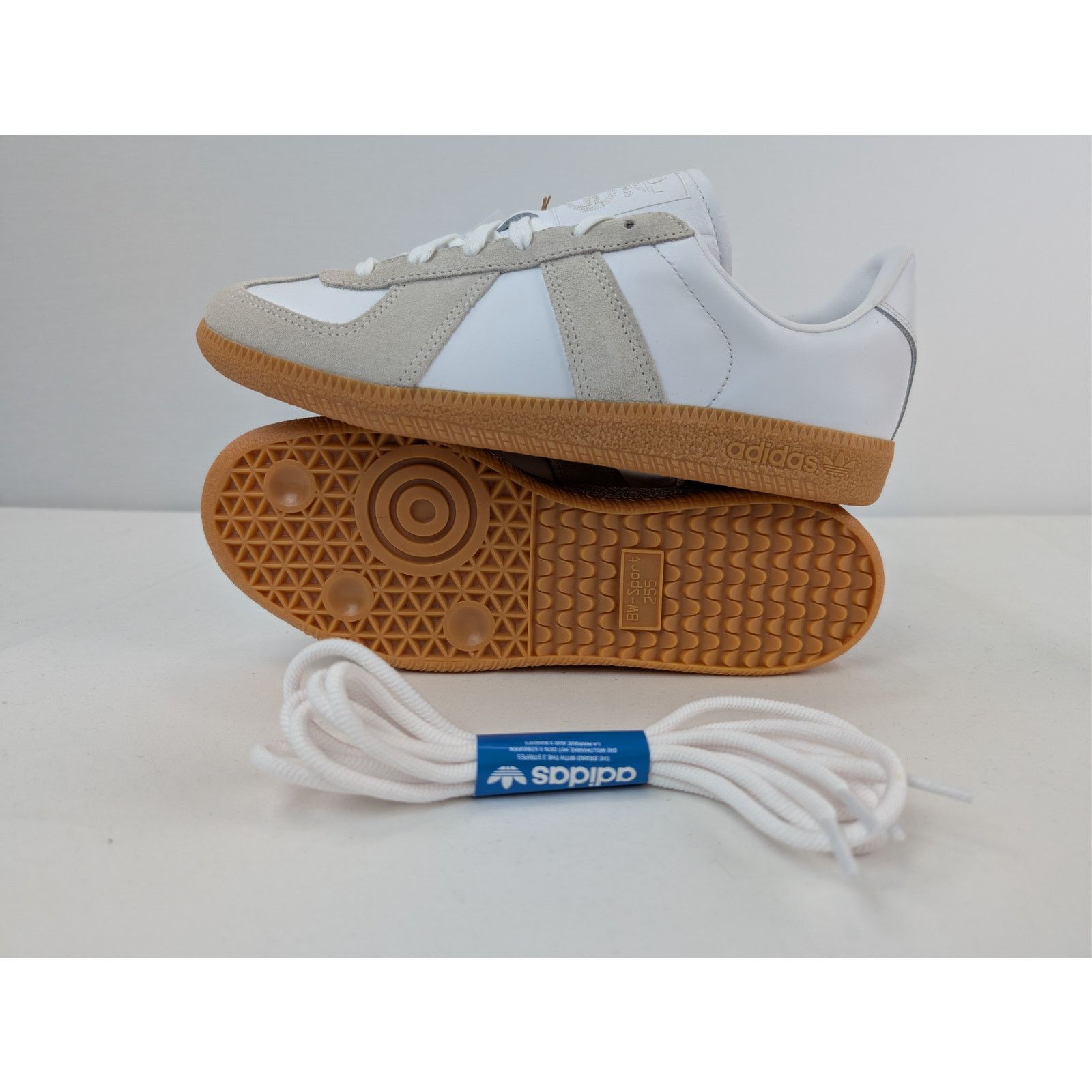 Adidas o1rshd1 BW Army Sneakers in White / Chalk White Size US 7.5 / EU 40-41 - 14 Thumbnail