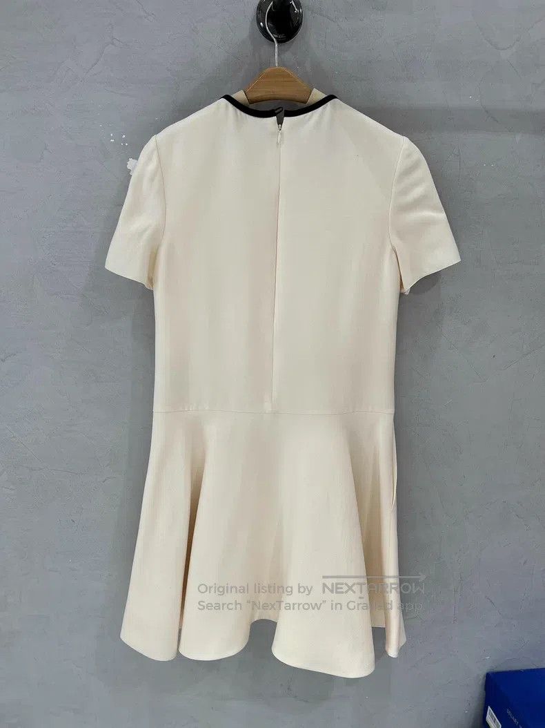 Valentino Valentino Short-sleeved dress Size S / US 4 / IT 40 - 4 Thumbnail