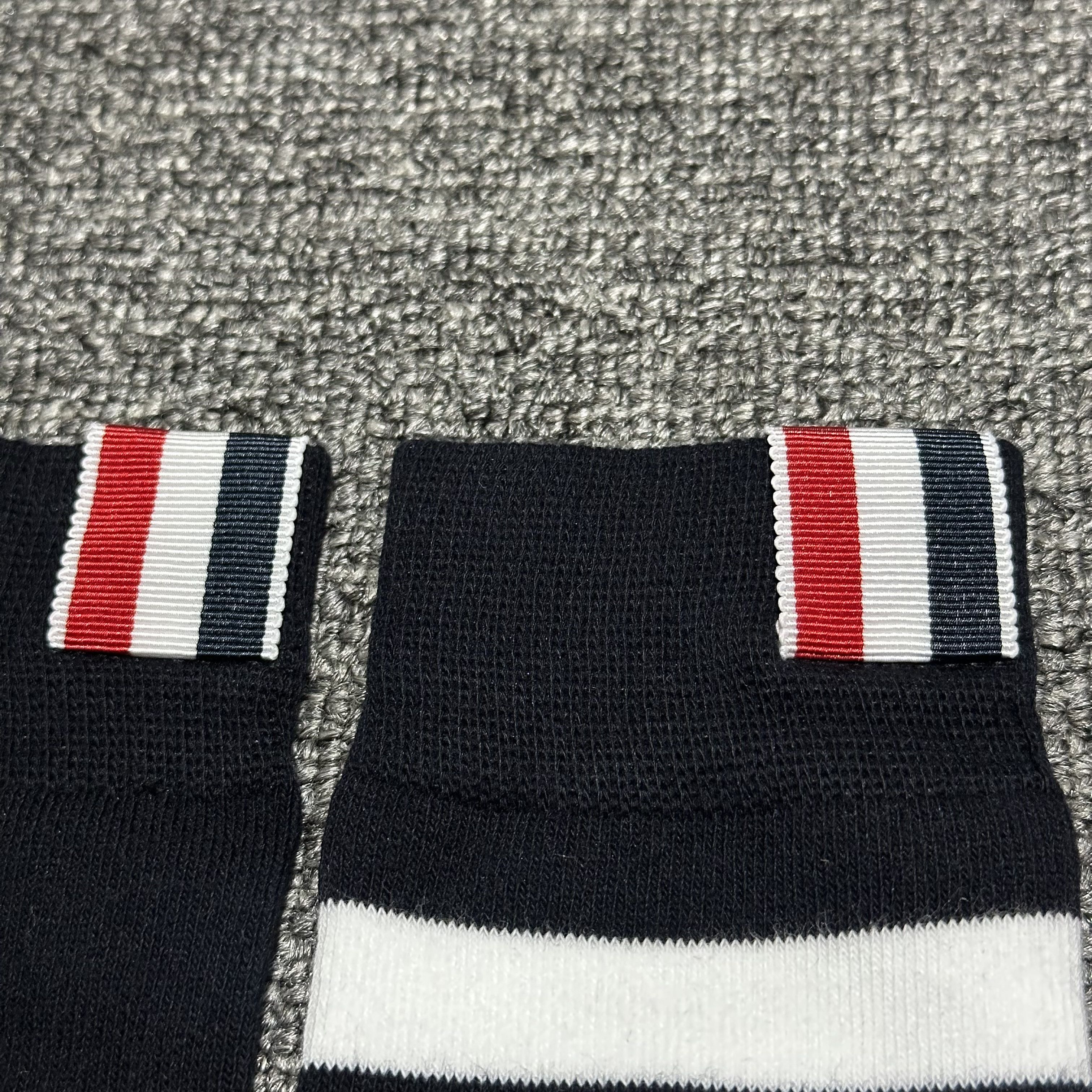Thom Browne Thom Browne Socks Size 40 - 4 Thumbnail