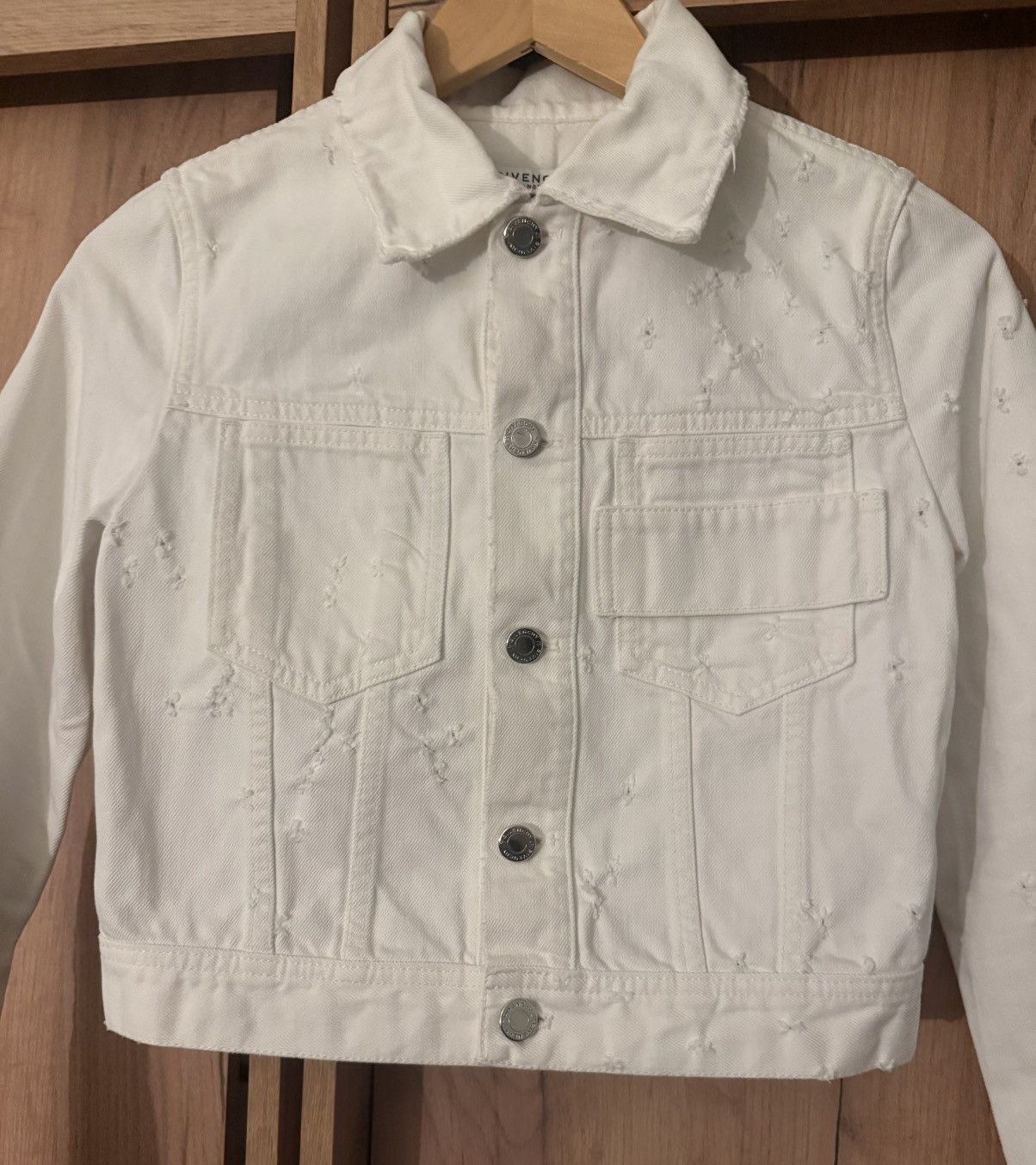 Givenchy Givenchy white cropped destroy denim jacket - S/36(FR) Size XS / US 0-2 / IT 36-38 - 6 Thumbnail