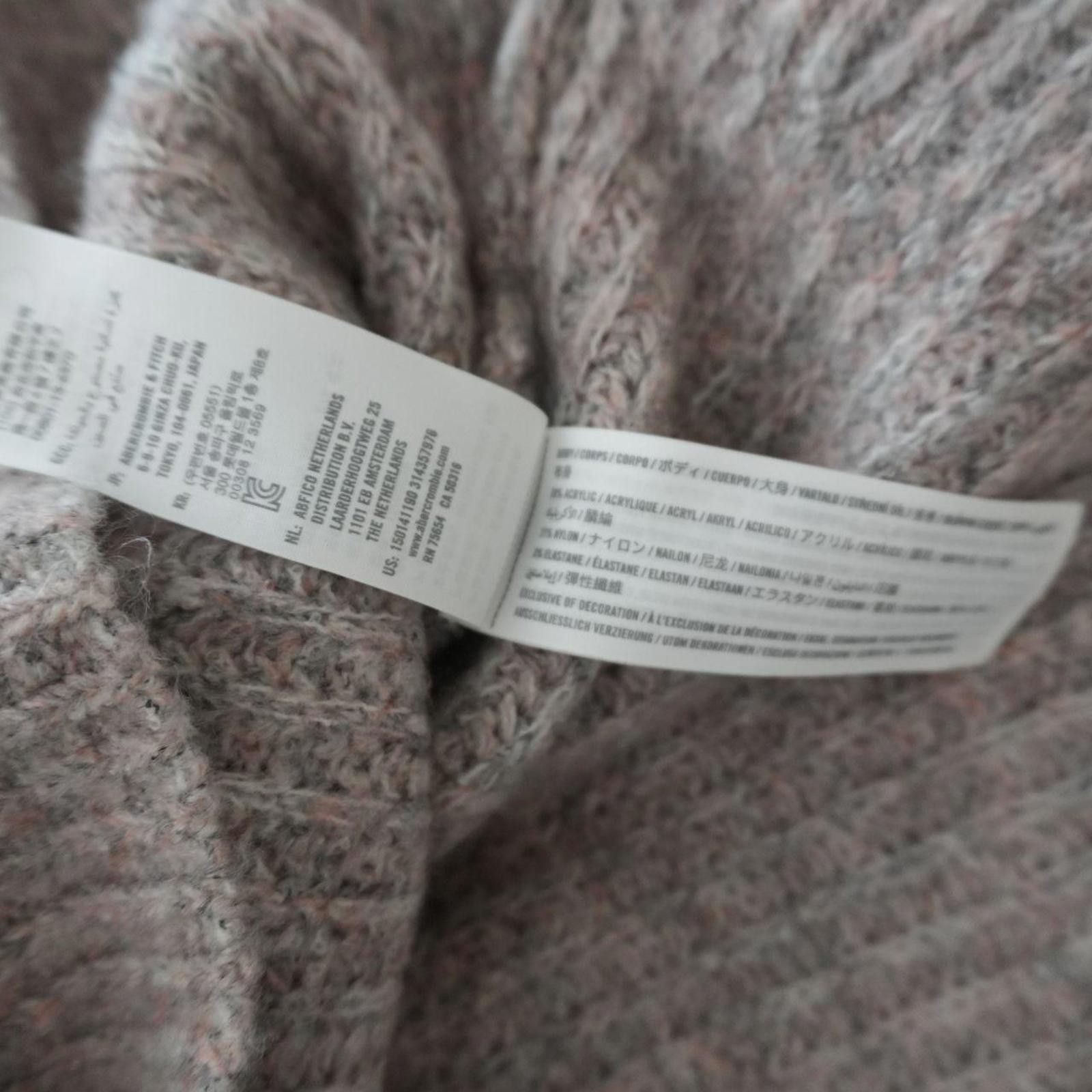 Abercrombie & Fitch Abercrombie & Fitch Sweater Women's L Grey Pink Knit V Neck Size L / US 10 / IT 46 - 3 Thumbnail