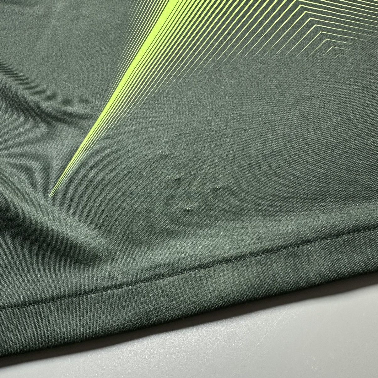 Nike WOLFSBURG NIKE 2019/2020 FOOTBALL HOME JERSEY #9 WEGHORST Size US L / EU 52-54 / 3 - 8 Thumbnail