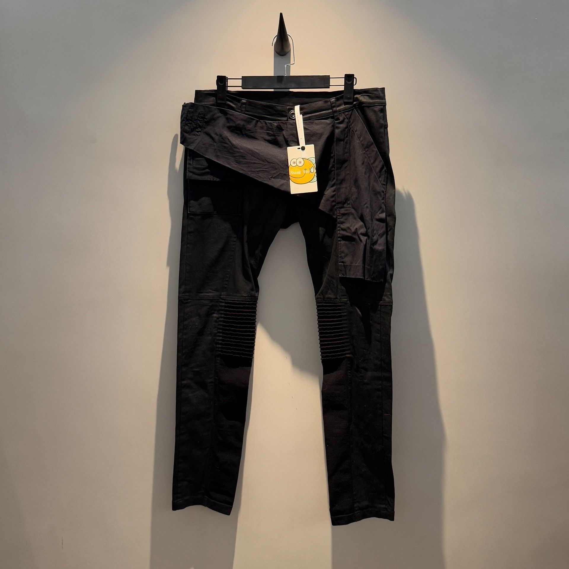 Rick Owens rick owens size US 48 Motorcycle trousers with diagonal pla Size US 32 / EU 48 - 1 Thumbnail