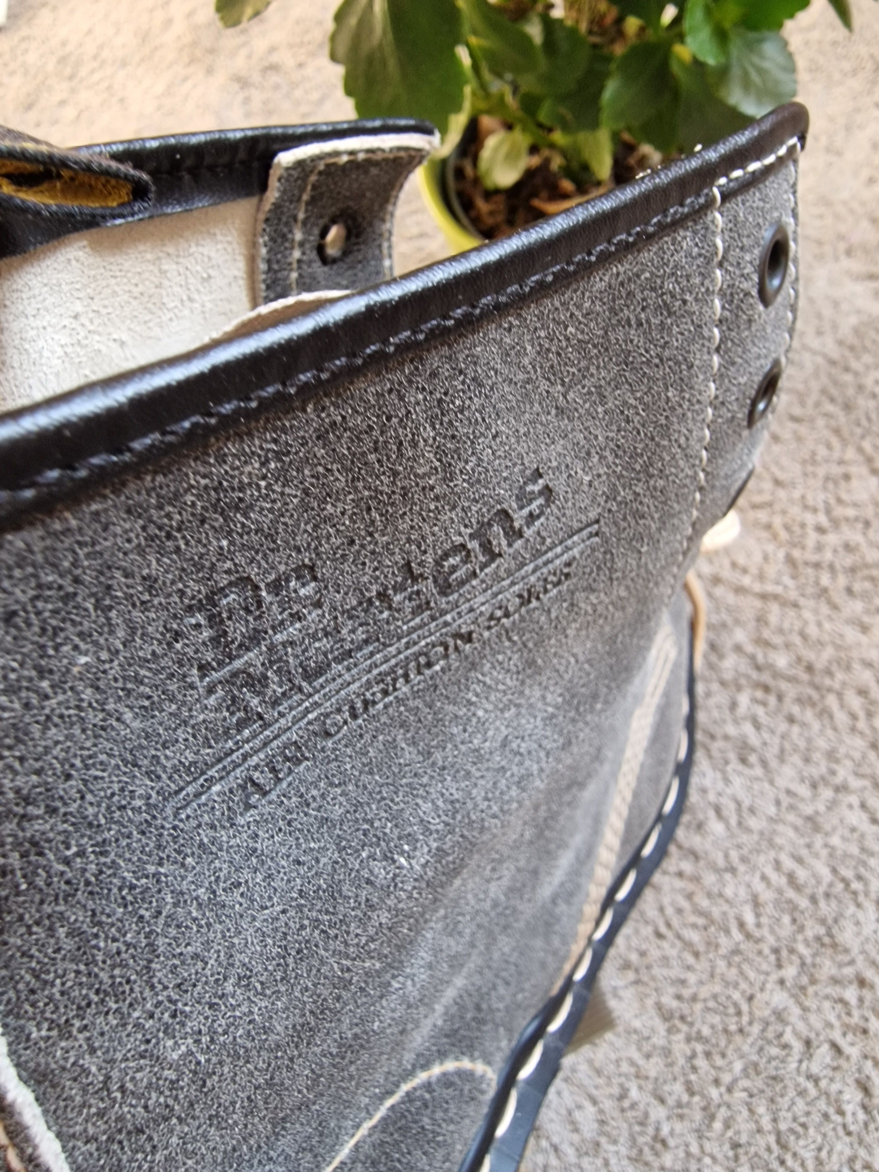 Dr. Martens Rare Dr. Martens 9350 chalk aviator made in england vintage Size US 9 / EU 42 - 17 Thumbnail