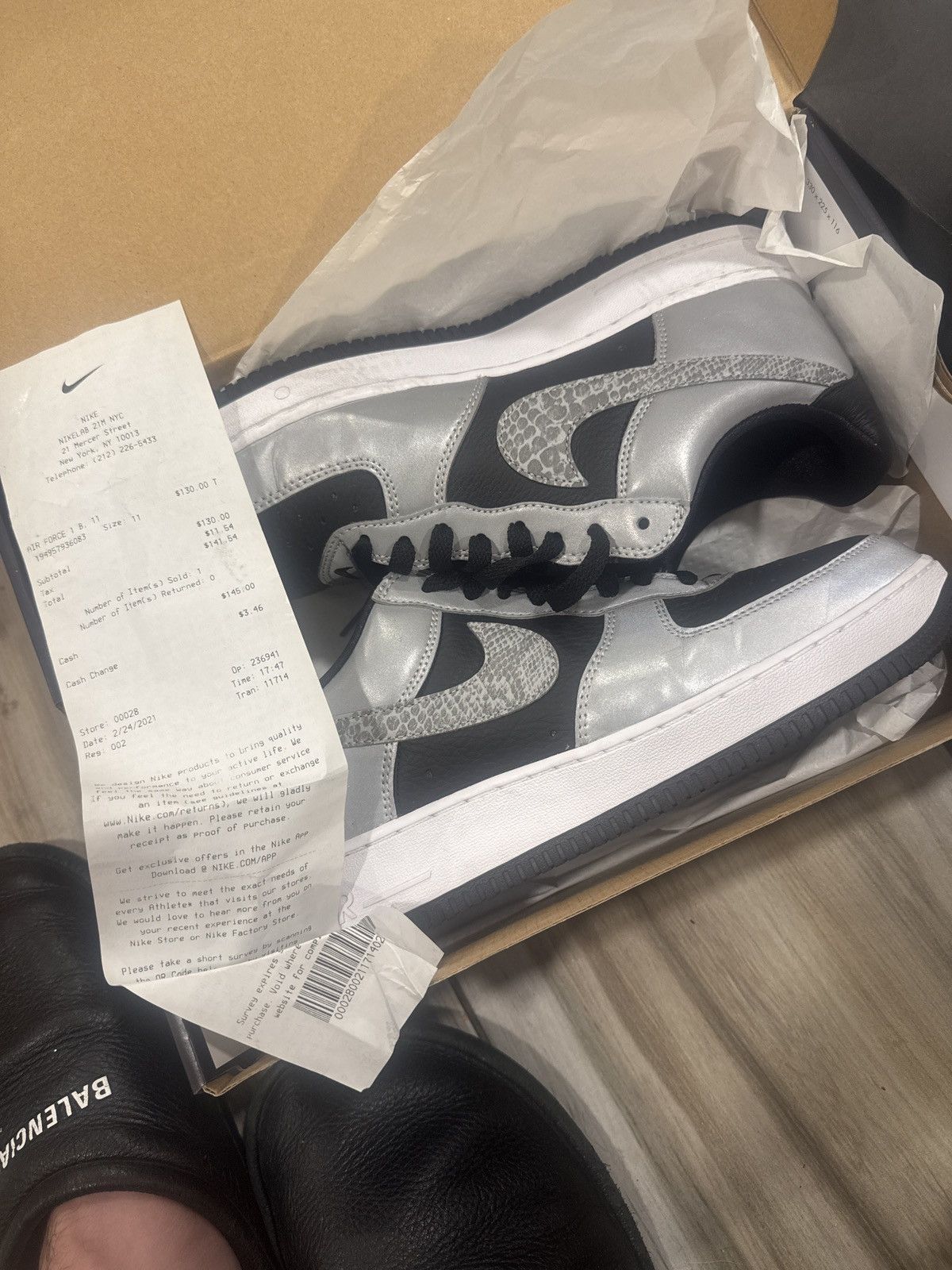 Nike af1 black silver Size US 11 / EU 44 - 9 Thumbnail