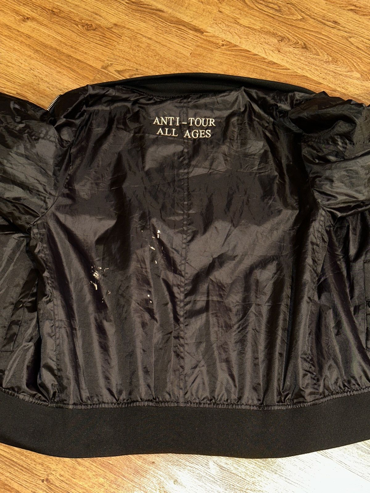 Rihanna Rihanna Anti 2016 World Tour Reversible Bomber Jacket FLAWS Size US L / EU 52-54 / 3 - 10 Thumbnail