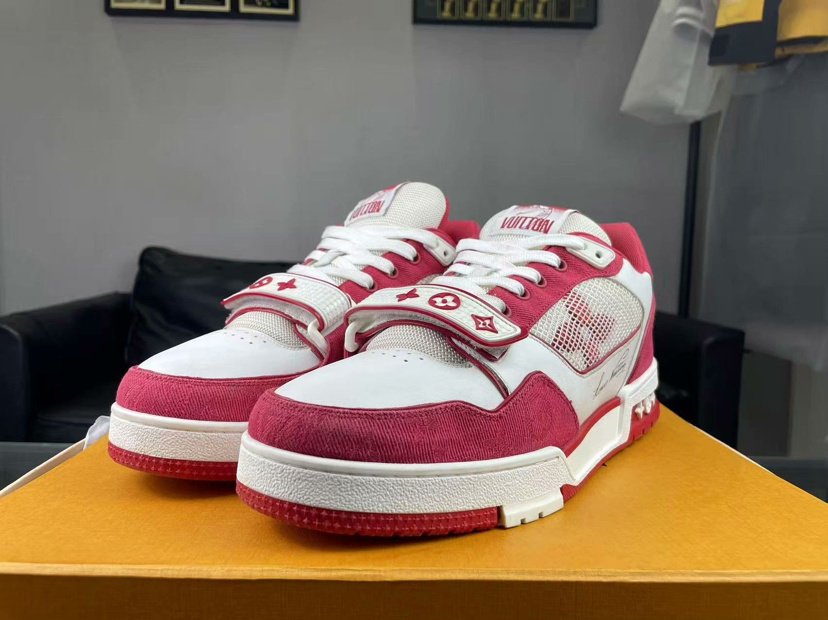 Louis Vuitton Louis Vuitton Training Red Lowtop Sneakers 9 Men Size US 9 / EU 42 - 1 Thumbnail