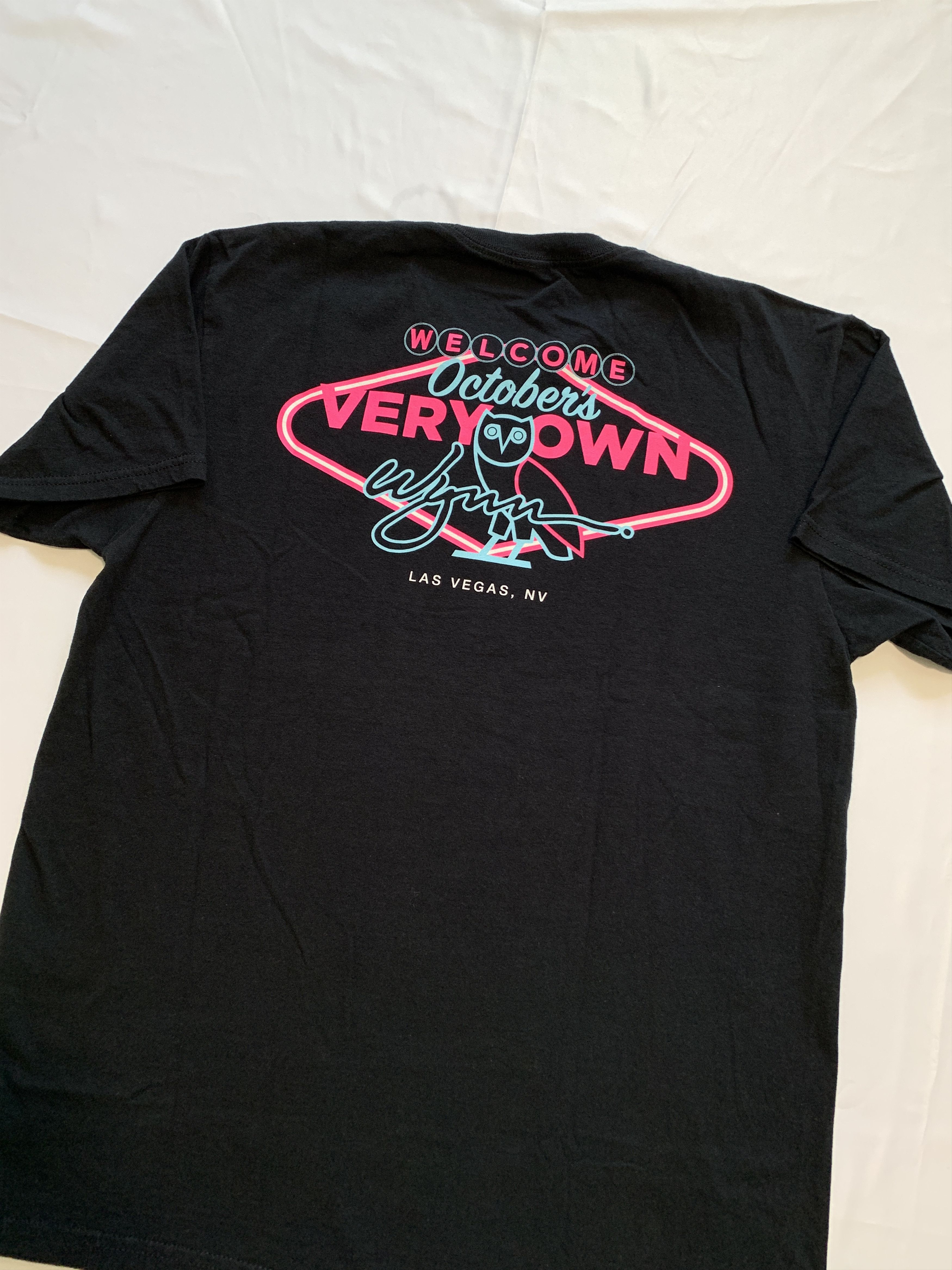Drake RARE OVO Las Vegas Flagship Inauguration Exclusive T-shirt Size US L / EU 52-54 / 3 - 5 Thumbnail