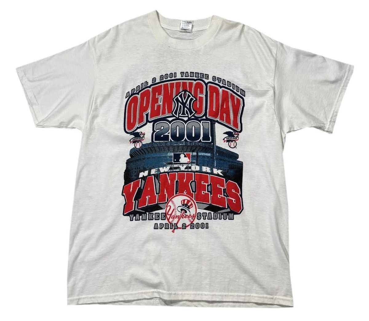 Delta Vintage New York Yankees Opening Day 2001 T Shirt (Size XL) Size US XL / EU 56 / 4 - 1 Thumbnail