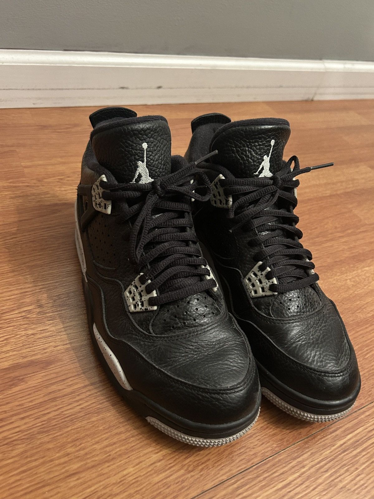 Jordan Brand Jordan 4 Oreo Size US 8 / EU 41 - 1 Thumbnail